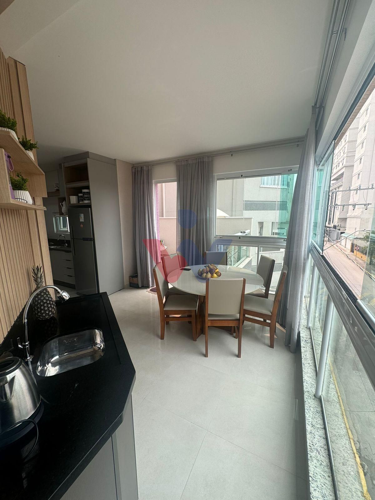 Apartamento à venda 3 suítes 199m2, Meia Praia, ITAPEMA - SC