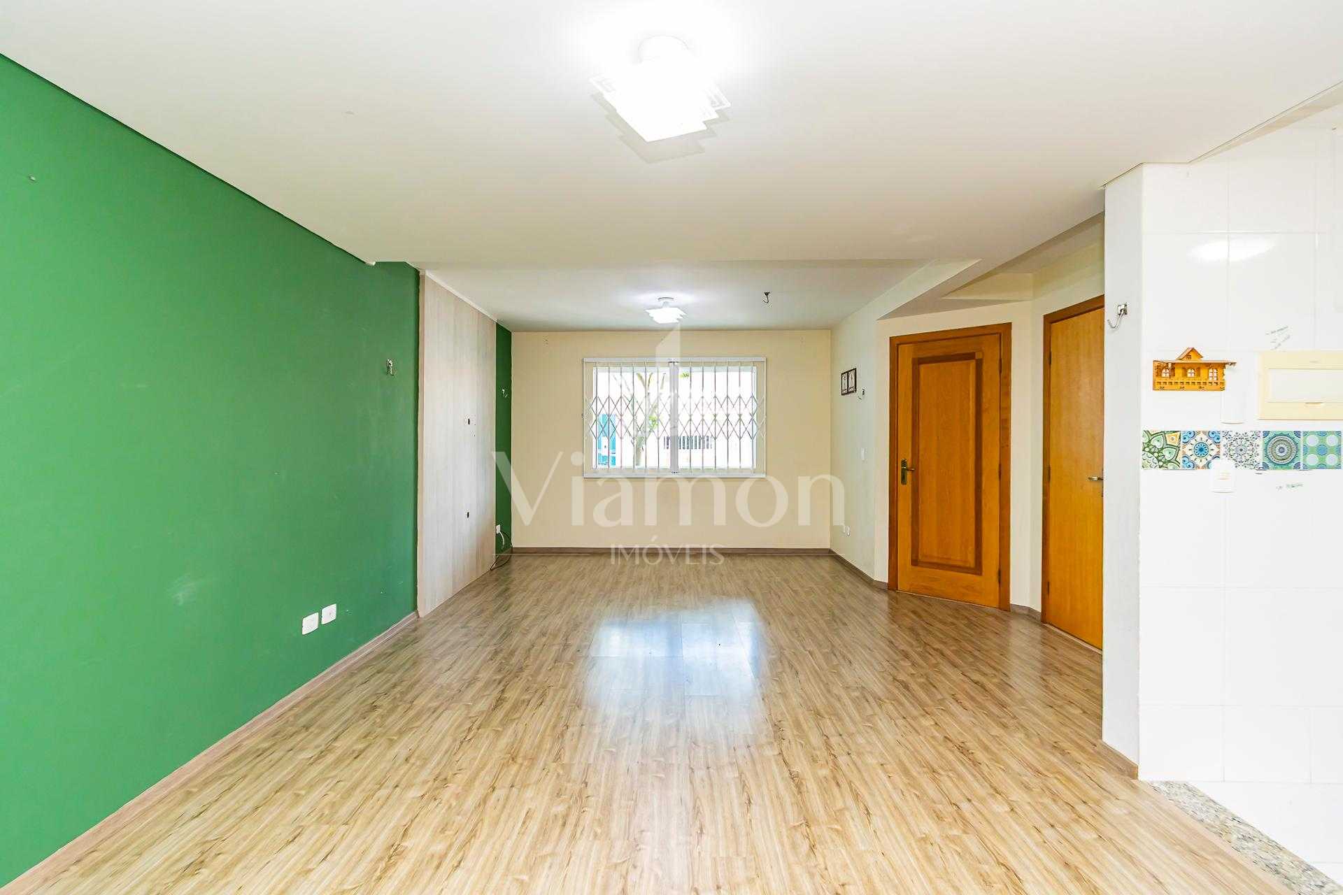 Cajuru Sobrado 3 Dorms, Suíte c  Hidro, Ático, Perto de Tudo