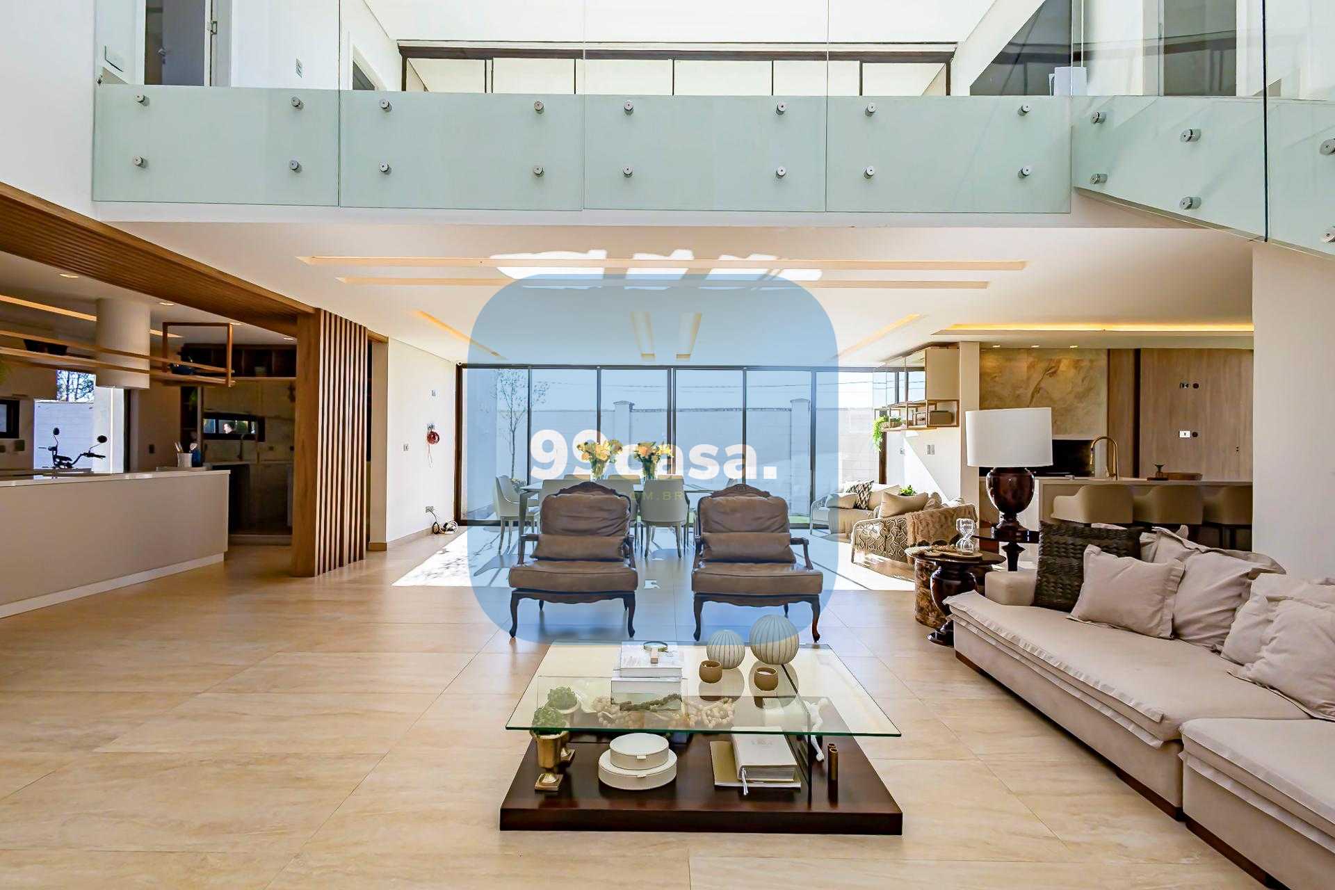 Linda Casa Vista Parque no Alphaville Graciosa, PINHAIS - PR