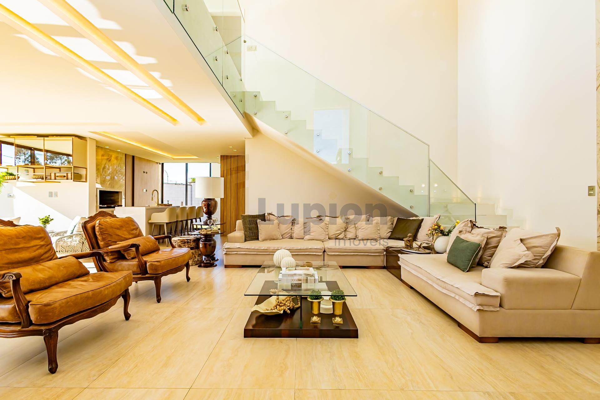 Linda Casa Vista Parque no Alphaville Graciosa, PINHAIS - PR