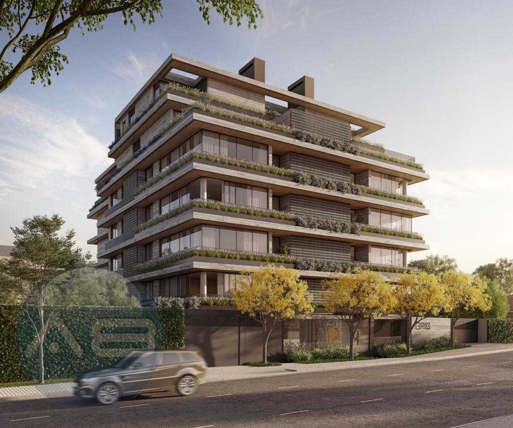 Apartamento à venda em frente ao MON. 166m  privativos, 3 suit...