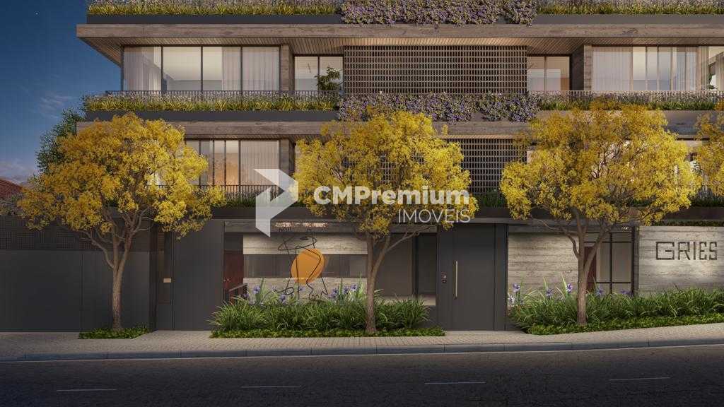 Apartamento à venda em frente ao MON. 166m  privativos, 3 suit...