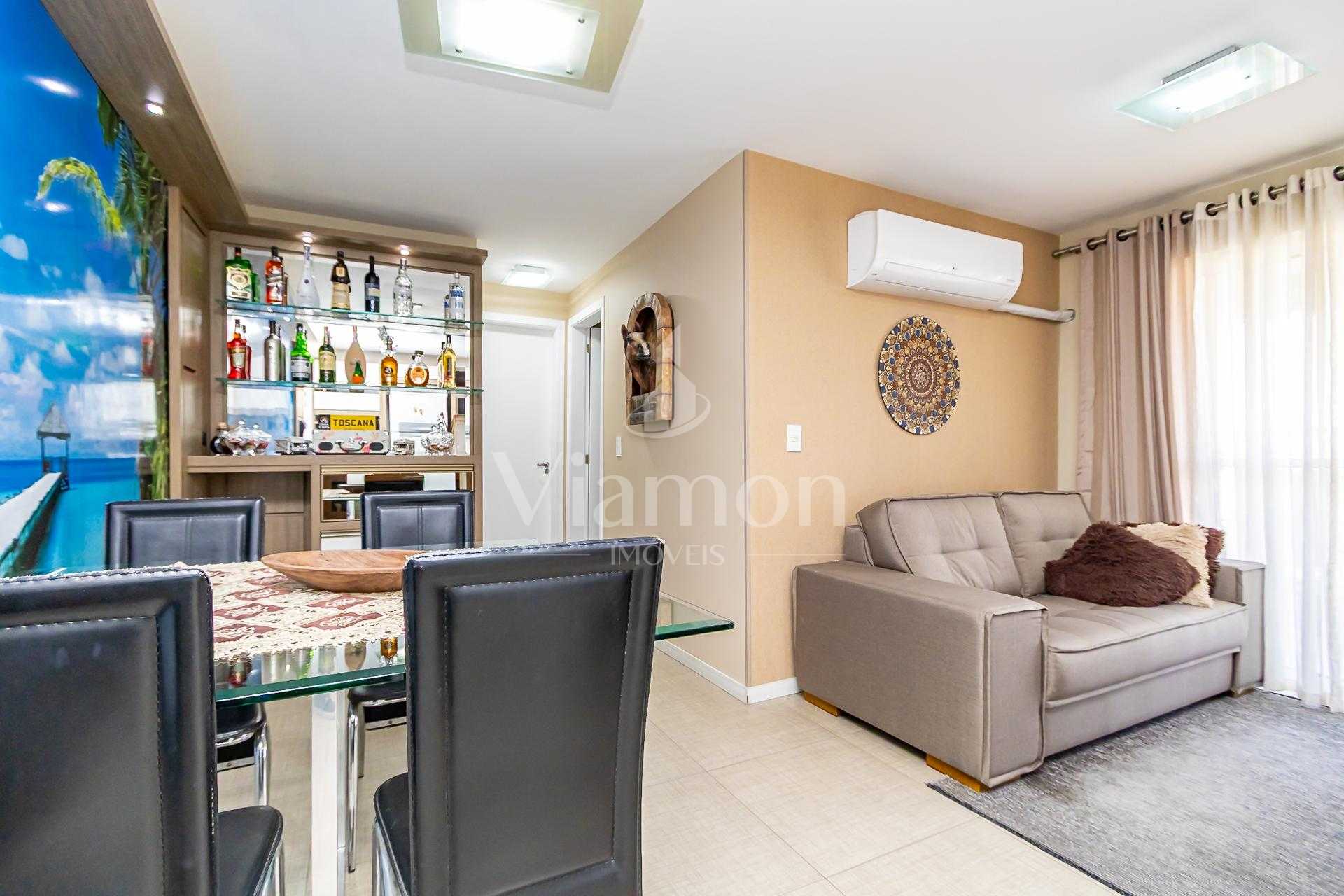 Apartamento com 2 dormitórios, Condomínio Grand Chateau, Pinha...