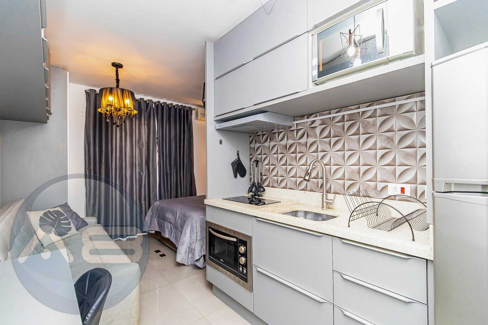 Studio Log  no Centro de Curitiba| Lazer Completo  Piscina, Ac...