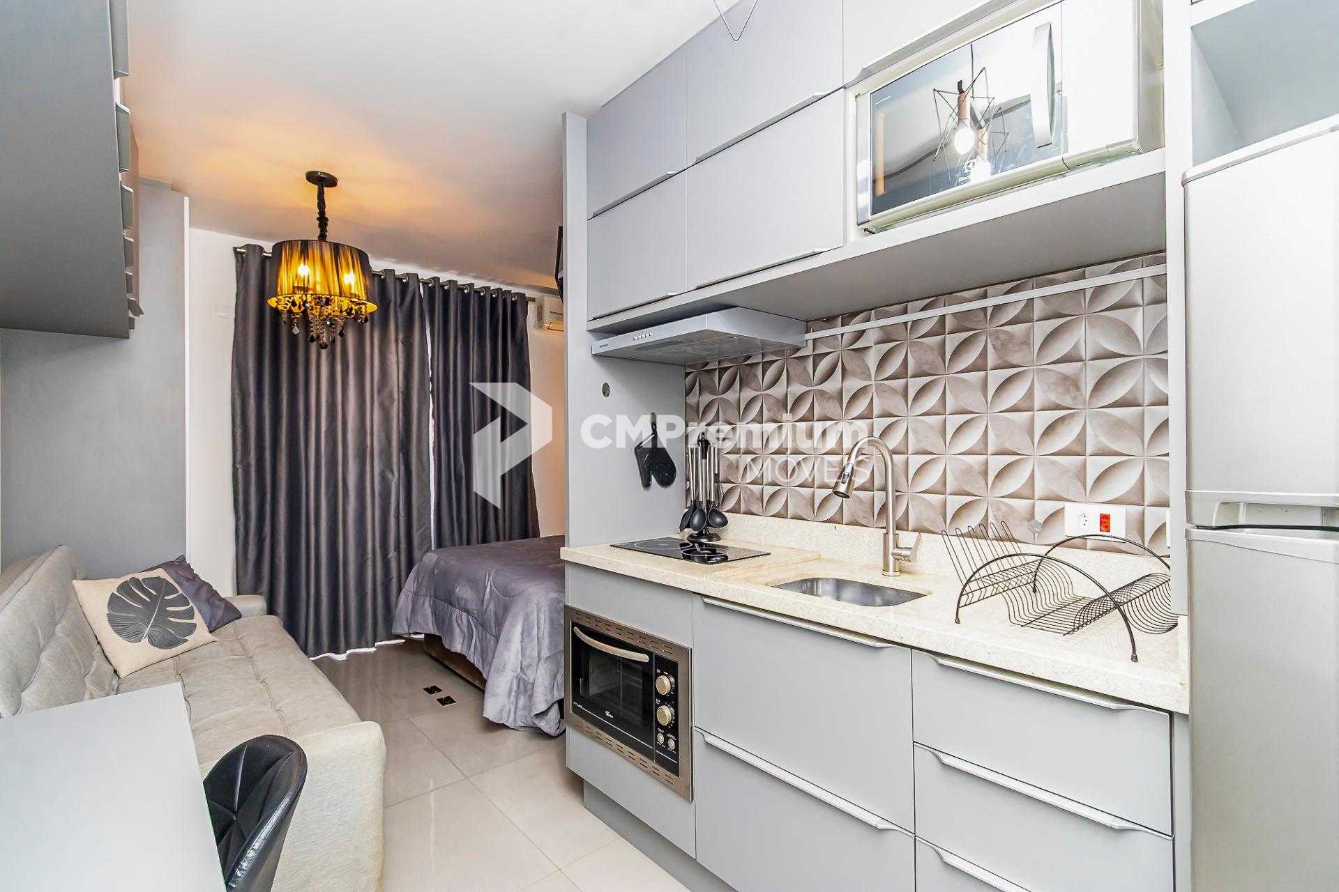 Studio Log  no Centro de Curitiba| Lazer Completo  Piscina, Ac...