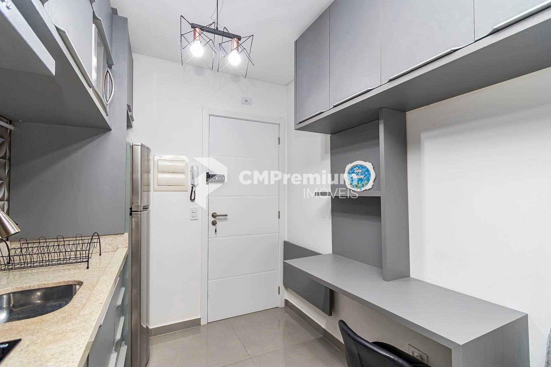 Studio Log  no Centro de Curitiba| Lazer Completo  Piscina, Ac...