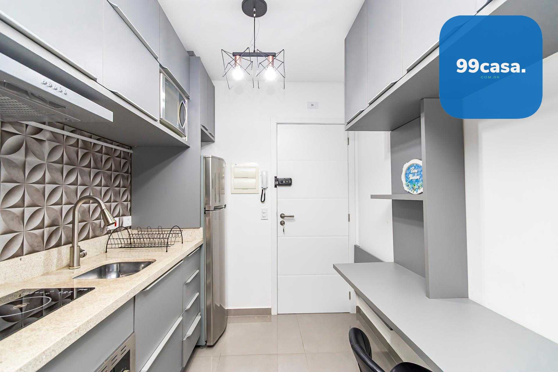 Studio Log  no Centro de Curitiba| Lazer Completo  Piscina, Ac...