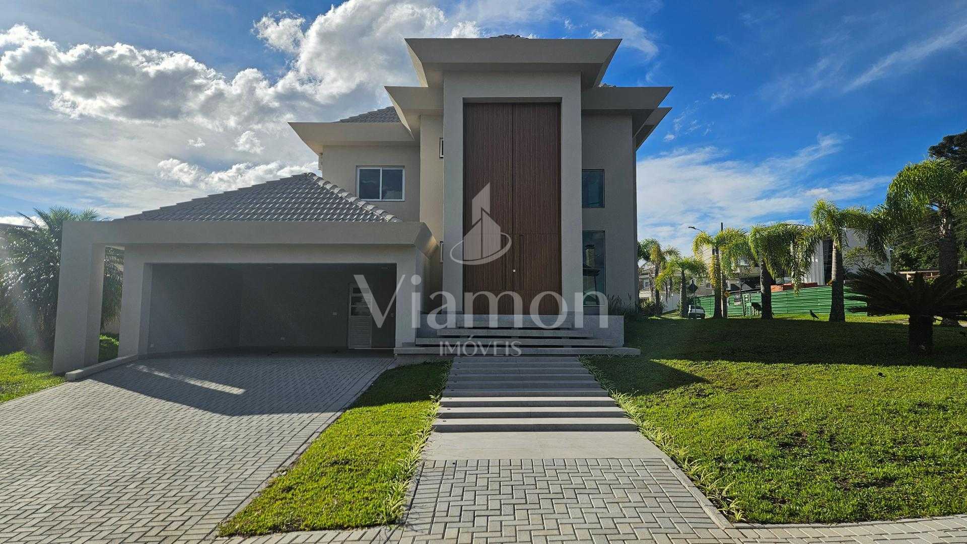 Casa com 4 quartos sendo 3 no térreo, com 435m2, Alphaville Gr...