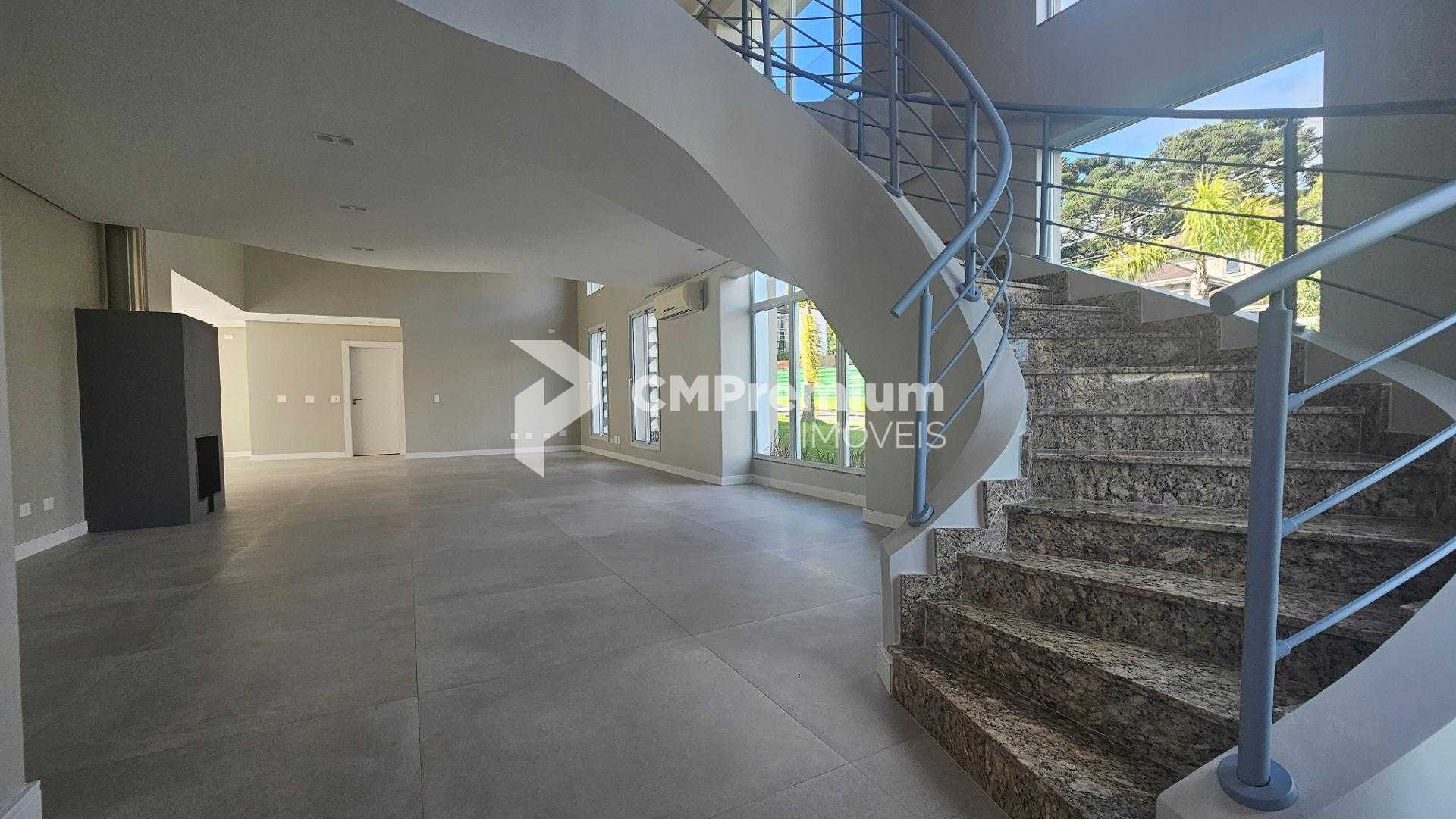 Casa com 4 quartos sendo 3 no térreo, com 435m2, Alphaville Gr...