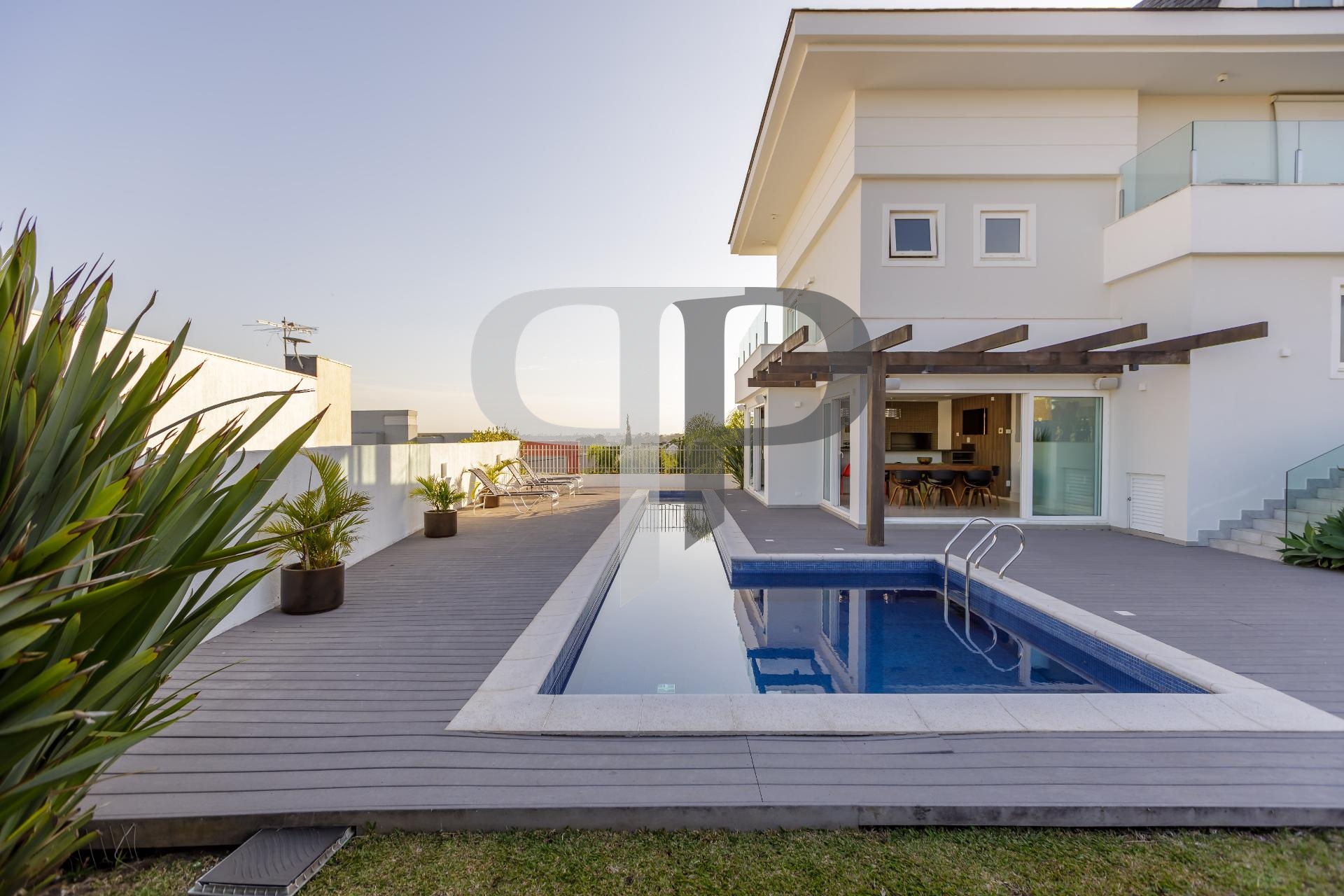 Casa à venda 4 suítes Alphaville Graciosa, PINHAIS - PR