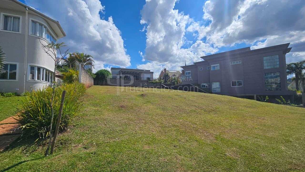 Terreno de 718m2 à venda, Alphaville Graciosa, Residencial Par...