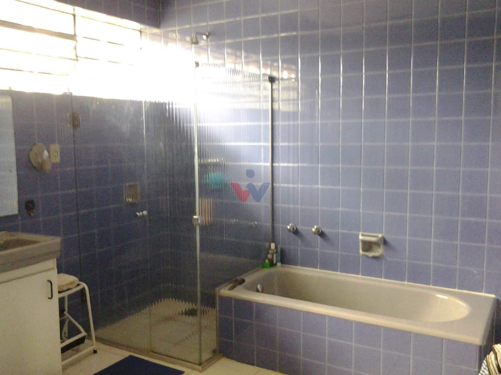 Casa com 4 dormitórios para locação,780.00 m , hugo lange, CUR...