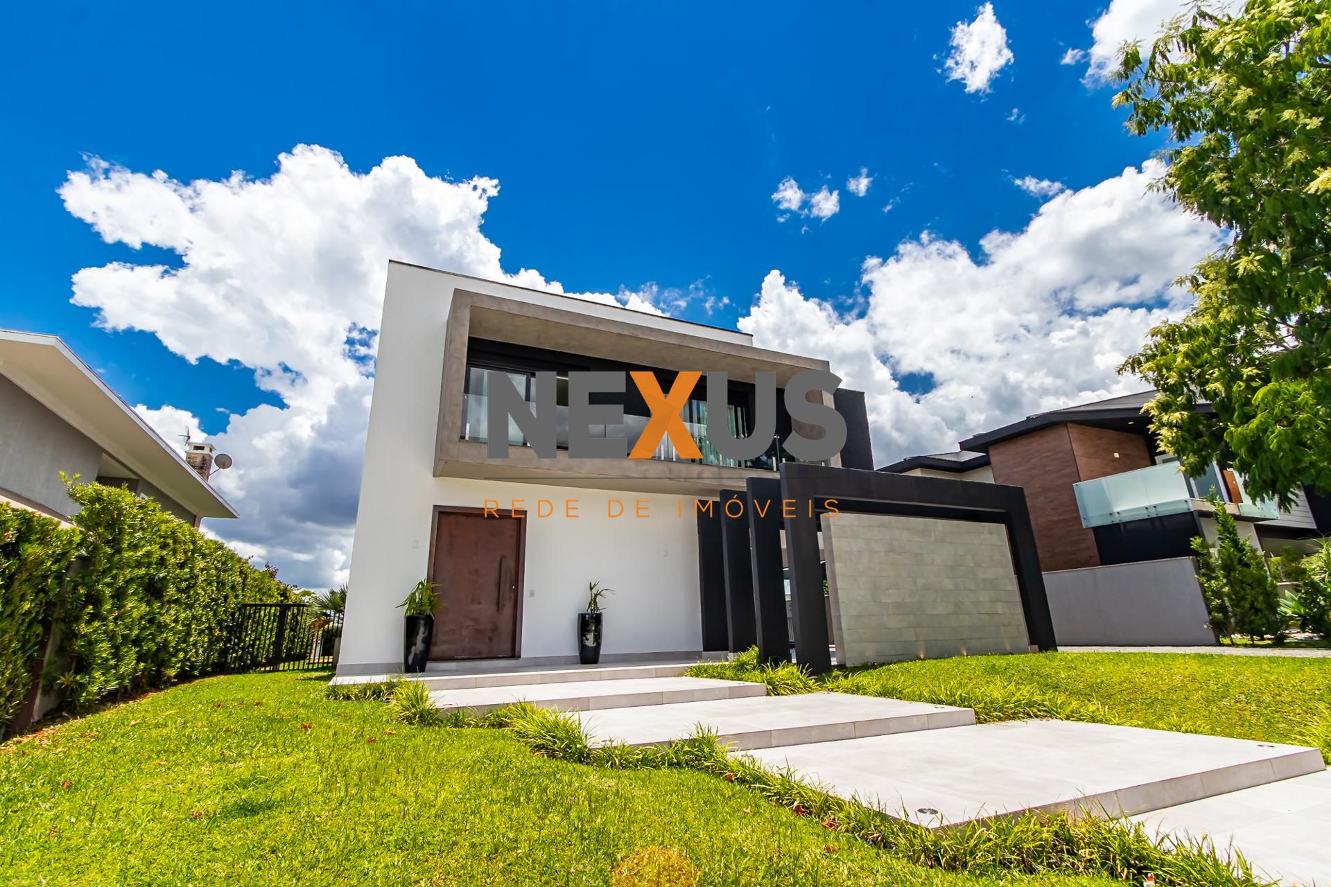 Casa com 4 Suítes amplas, à venda por R 6.450.000 no Alphavill...