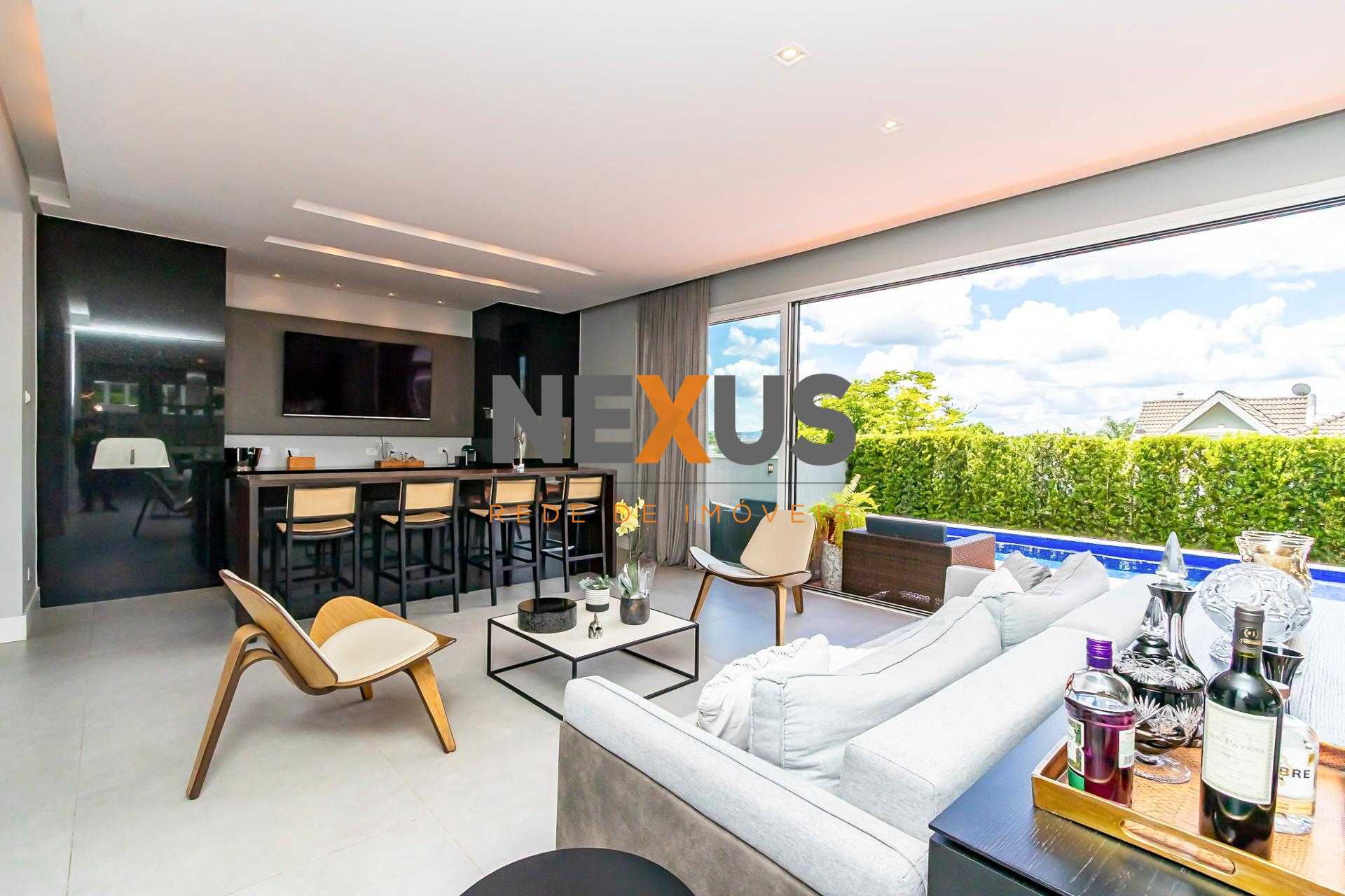 Casa com 4 Suítes, à venda por R$6.450.000 no Alphaville graci...