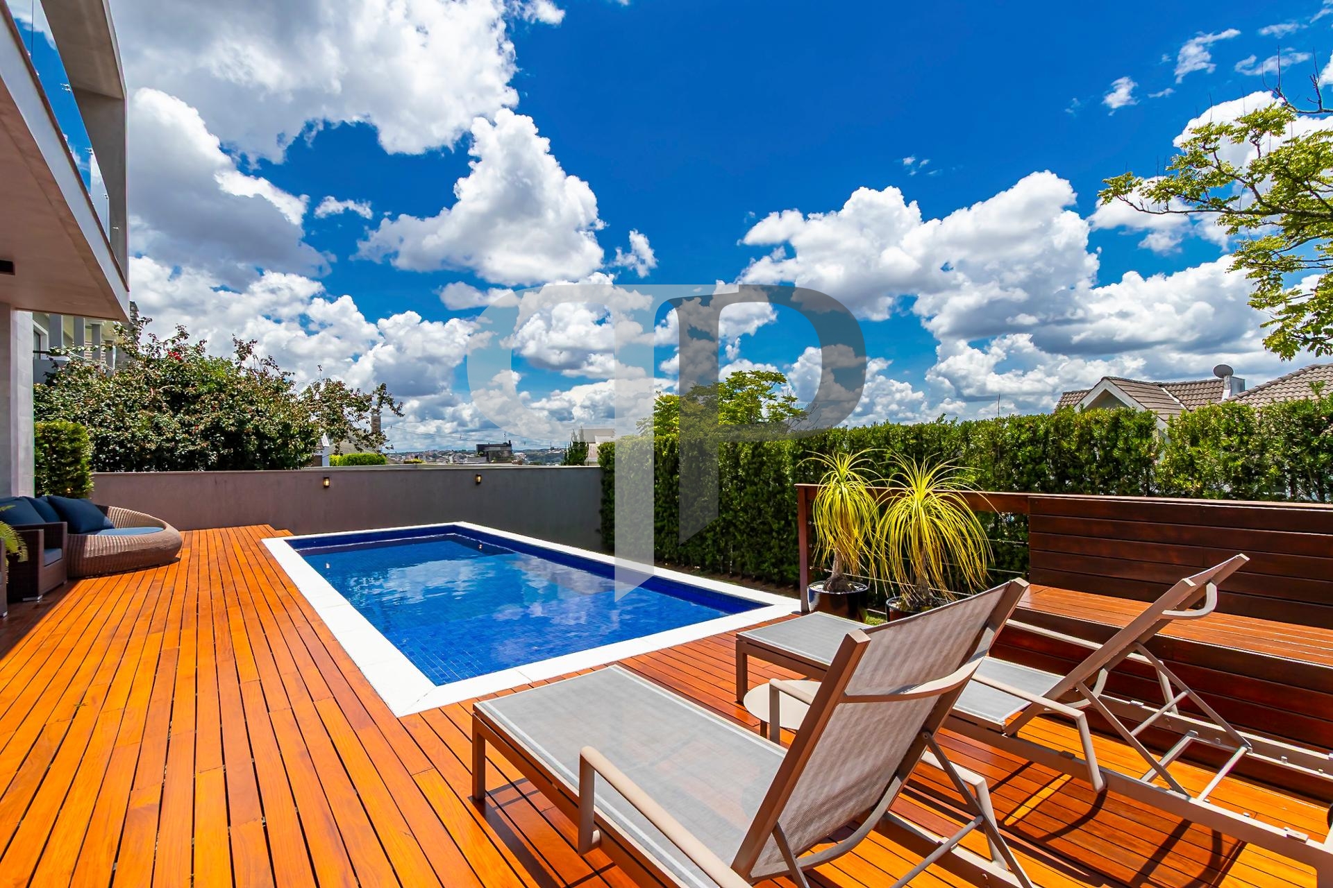 Casa com 4 Suítes, à venda por R$6.450.000 no Alphaville graci...