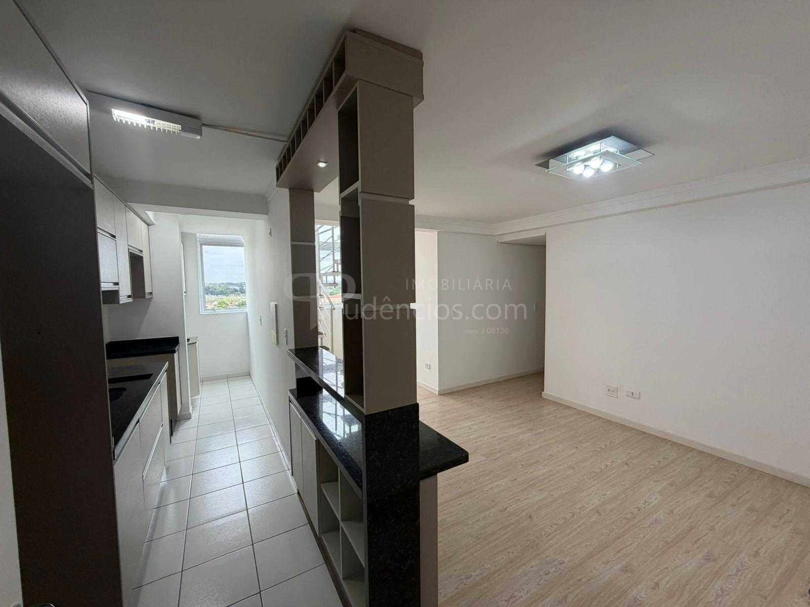 Apartamento ensolarado com 3 quartos e su?te no 2  andar  conf...