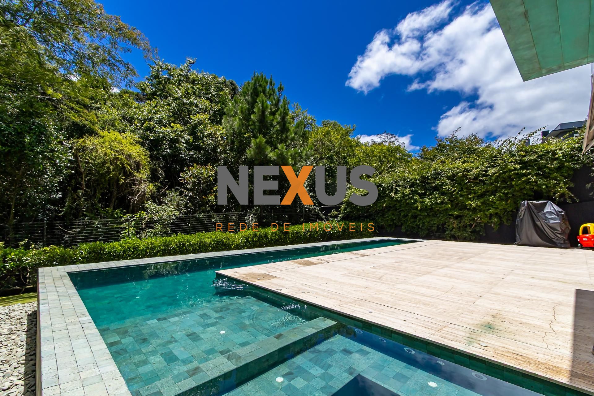 Casa à venda, alto padrão, Alphaville Graciosa, com 4 suítes, ...