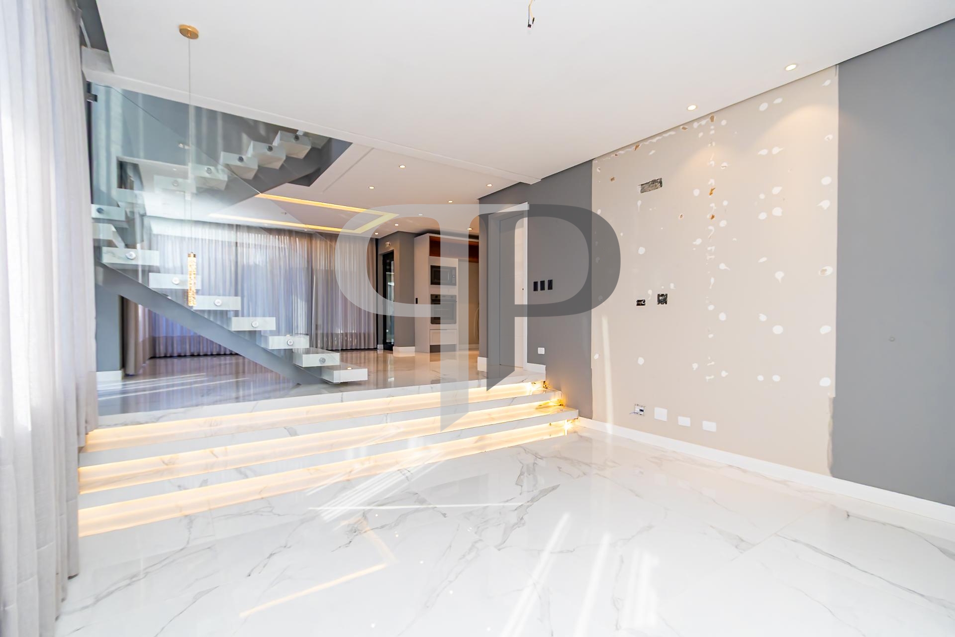 Casa com 3 quartos, 416 m² - Alphaville Graciosa - Pinhais/PR