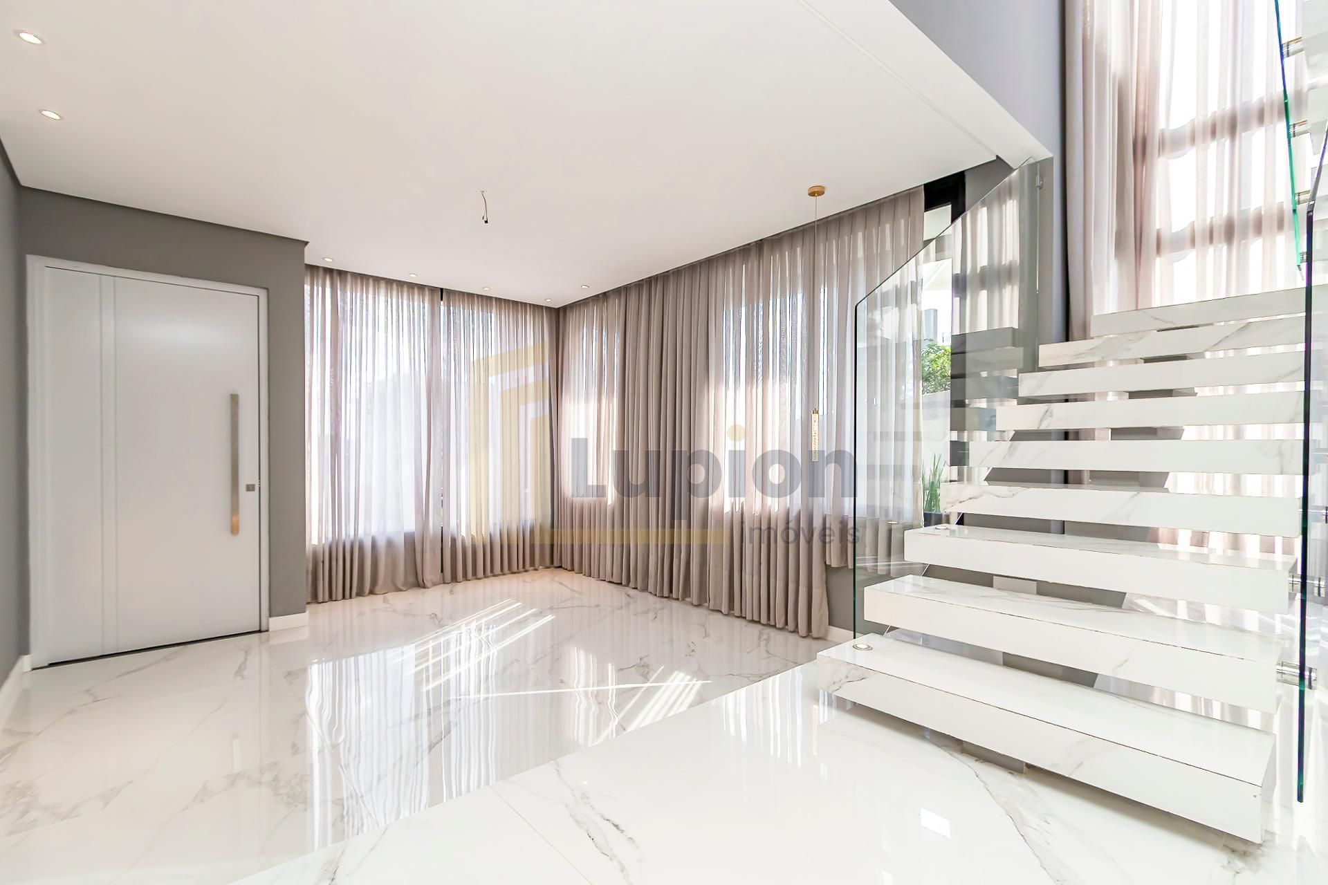 Casa com 3 quartos, 416 m  - Alphaville Graciosa - Pinhais PR