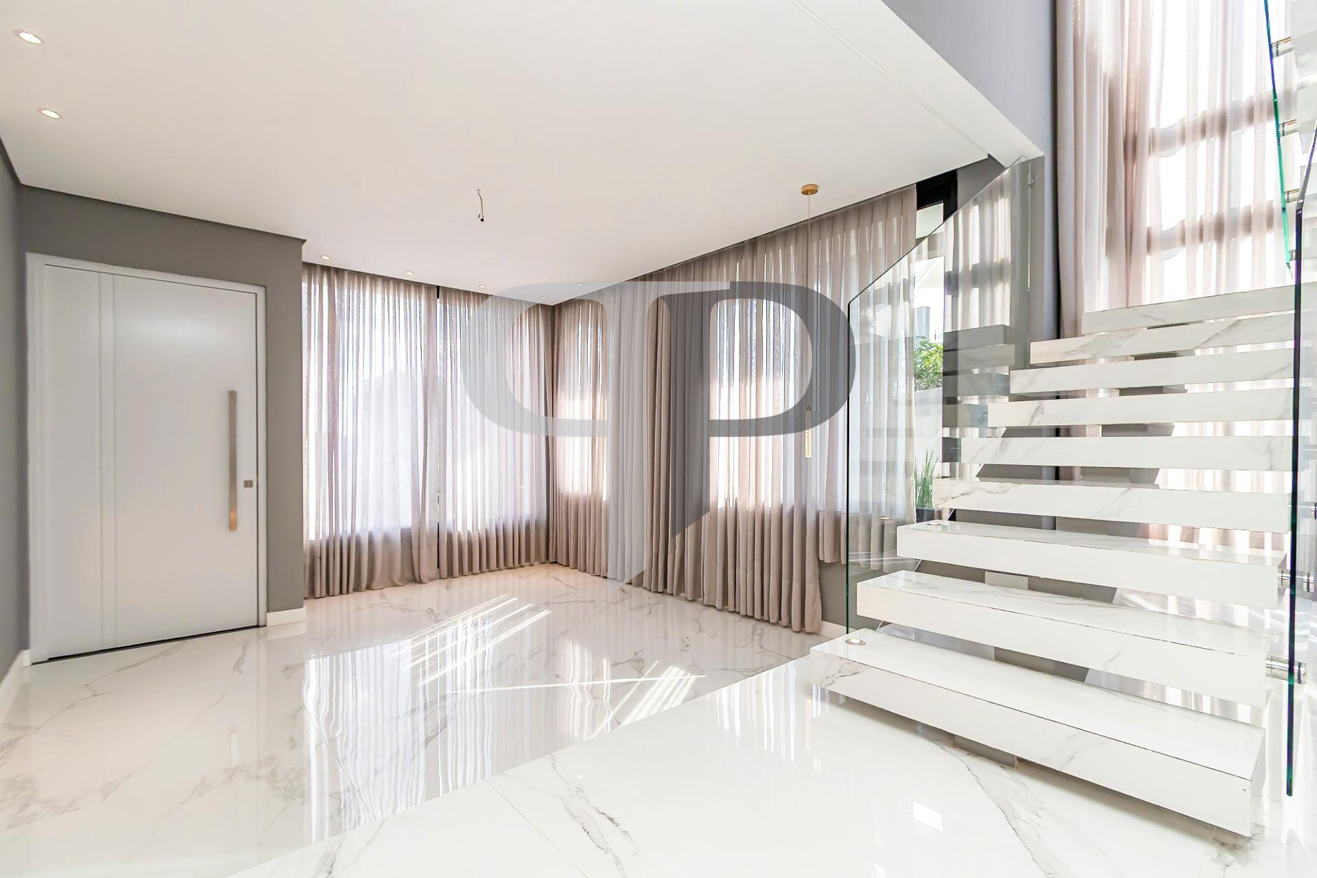 Casa com 3 quartos, 416 m² - Alphaville Graciosa - Pinhais/PR
