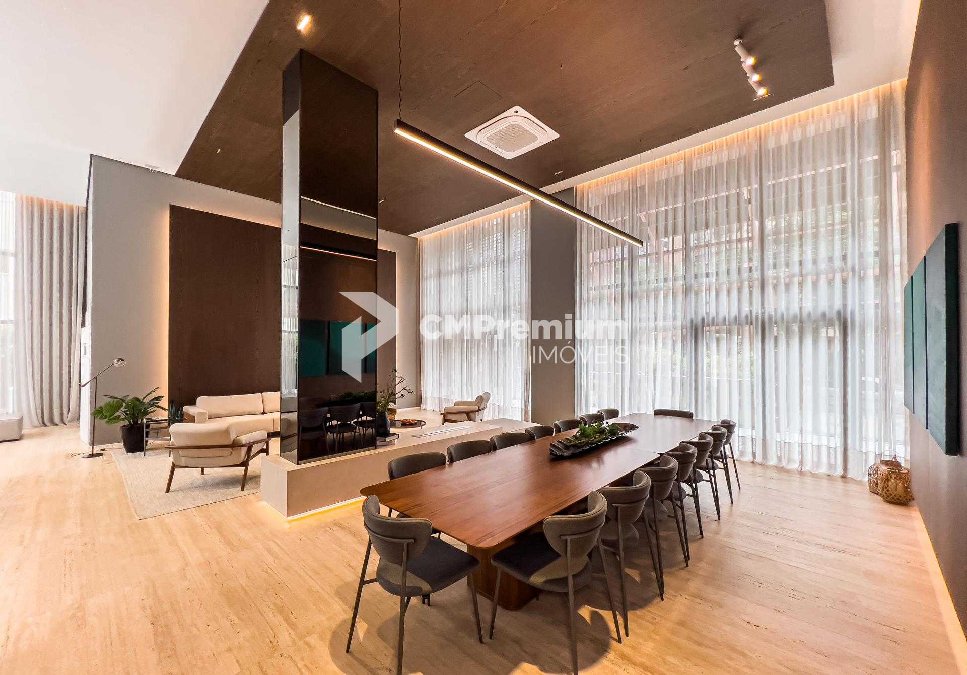 Apartamento exclusivo no Cabral | 227,98 m  privativos | 3 suí...