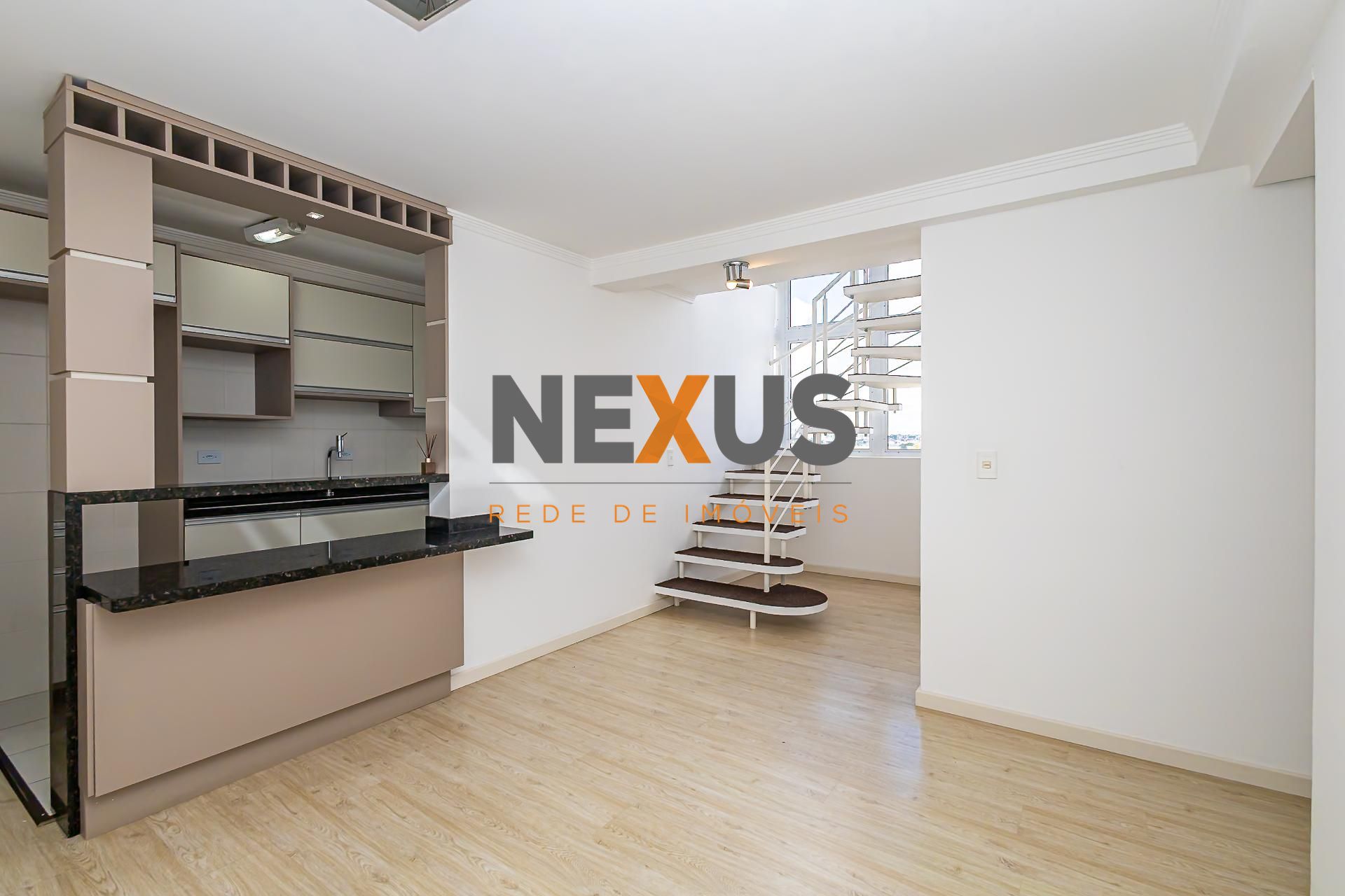 Cobertura Duplex 3 Qtos, Face Norte, Grand Chateau, Semi - Mob...