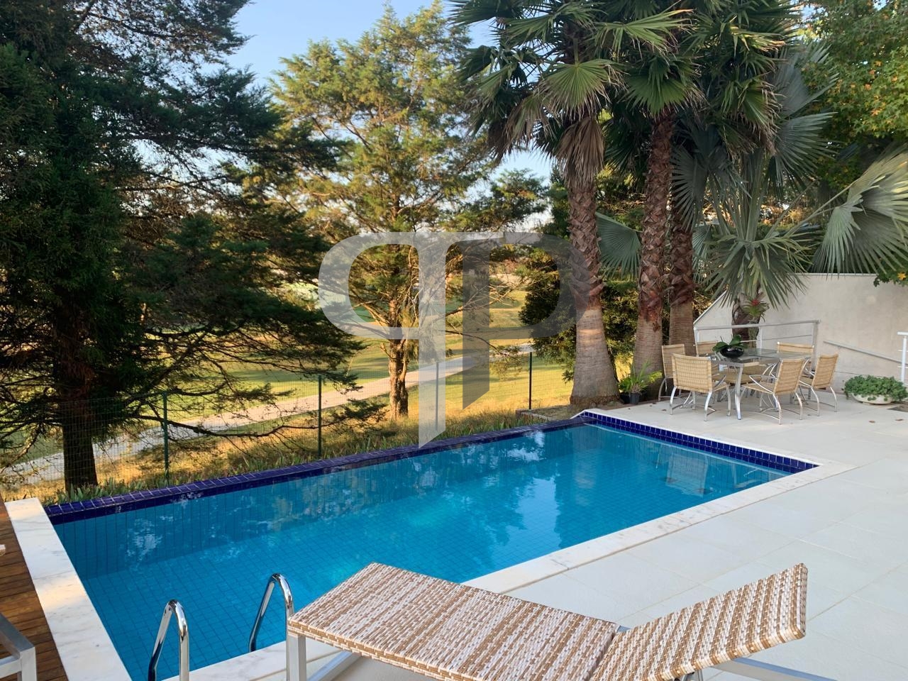 Casa à venda 552m2 e 4 suítes - Alphaville Graciosa, PINHAIS - PR