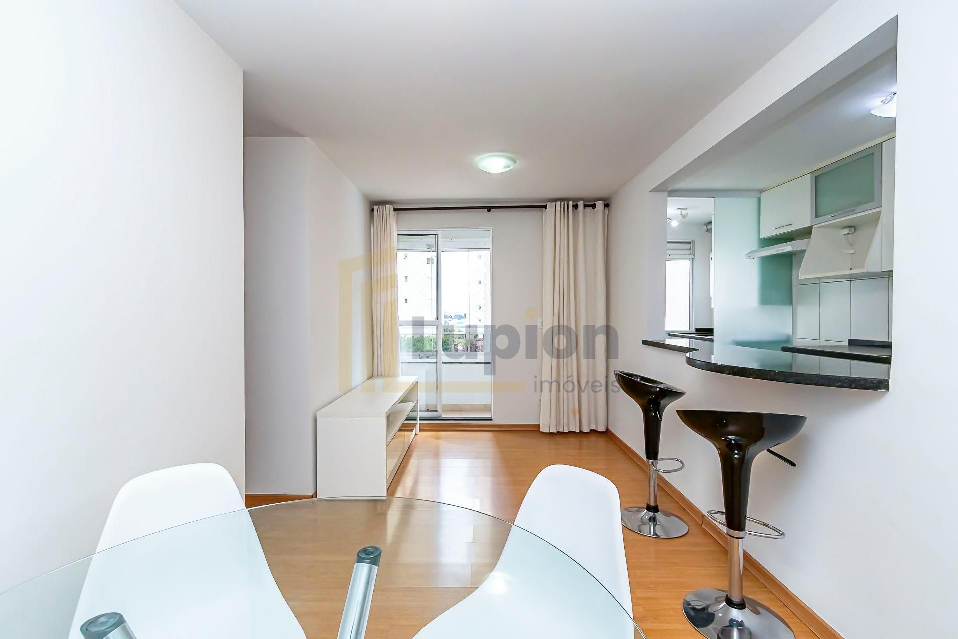 Apartamento Mobiliado 3 Quartos no Cristo Rei Ed. Spazio Conqu...