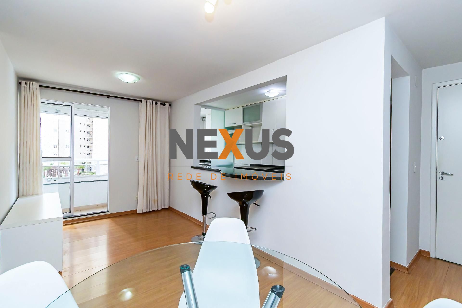 Apartamento Mobiliado 3 Quartos no Cristo Rei Ed. Spazio Conqu...