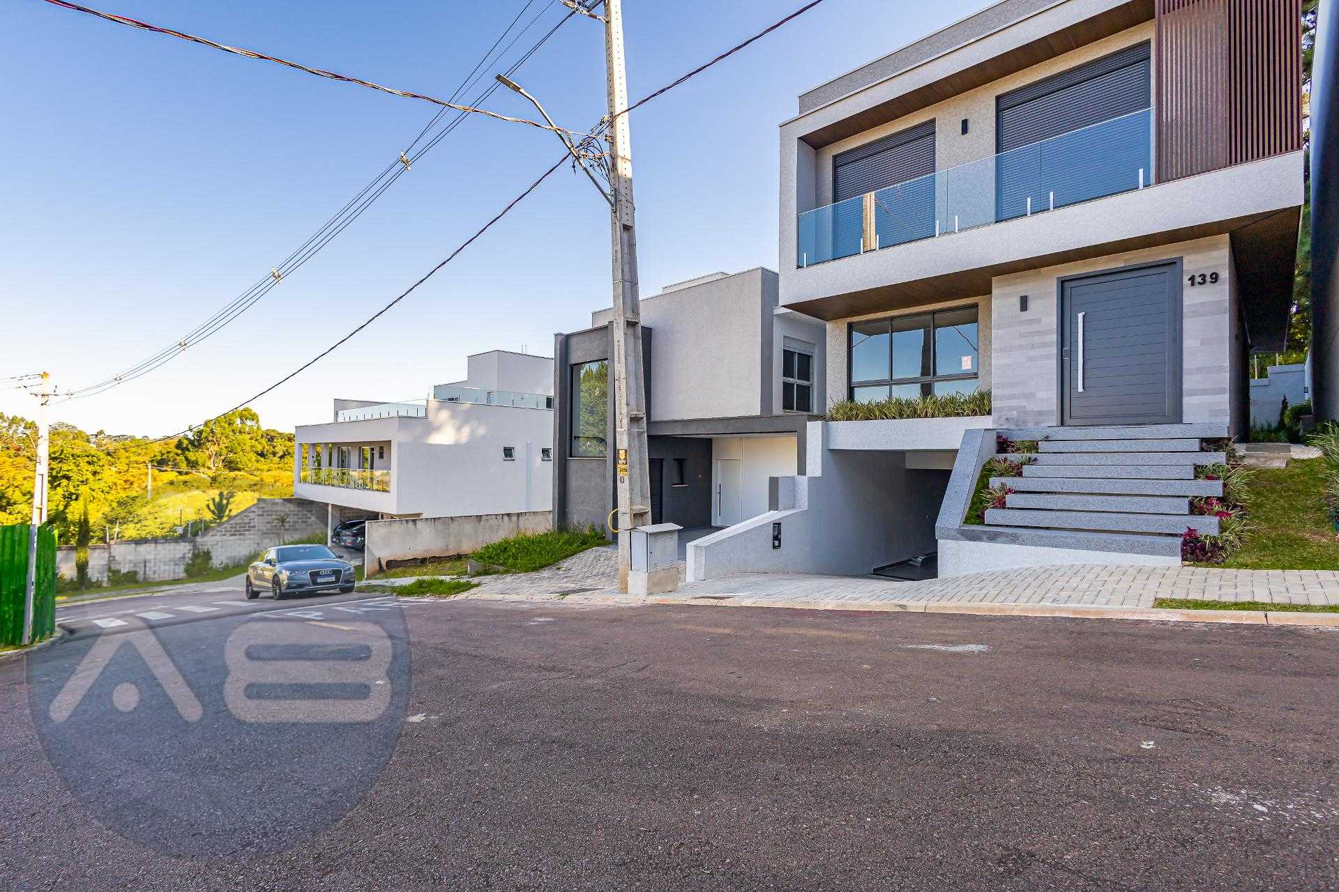 Casa à venda 230m2 privativos, santa cândida, CURITIBA - PR