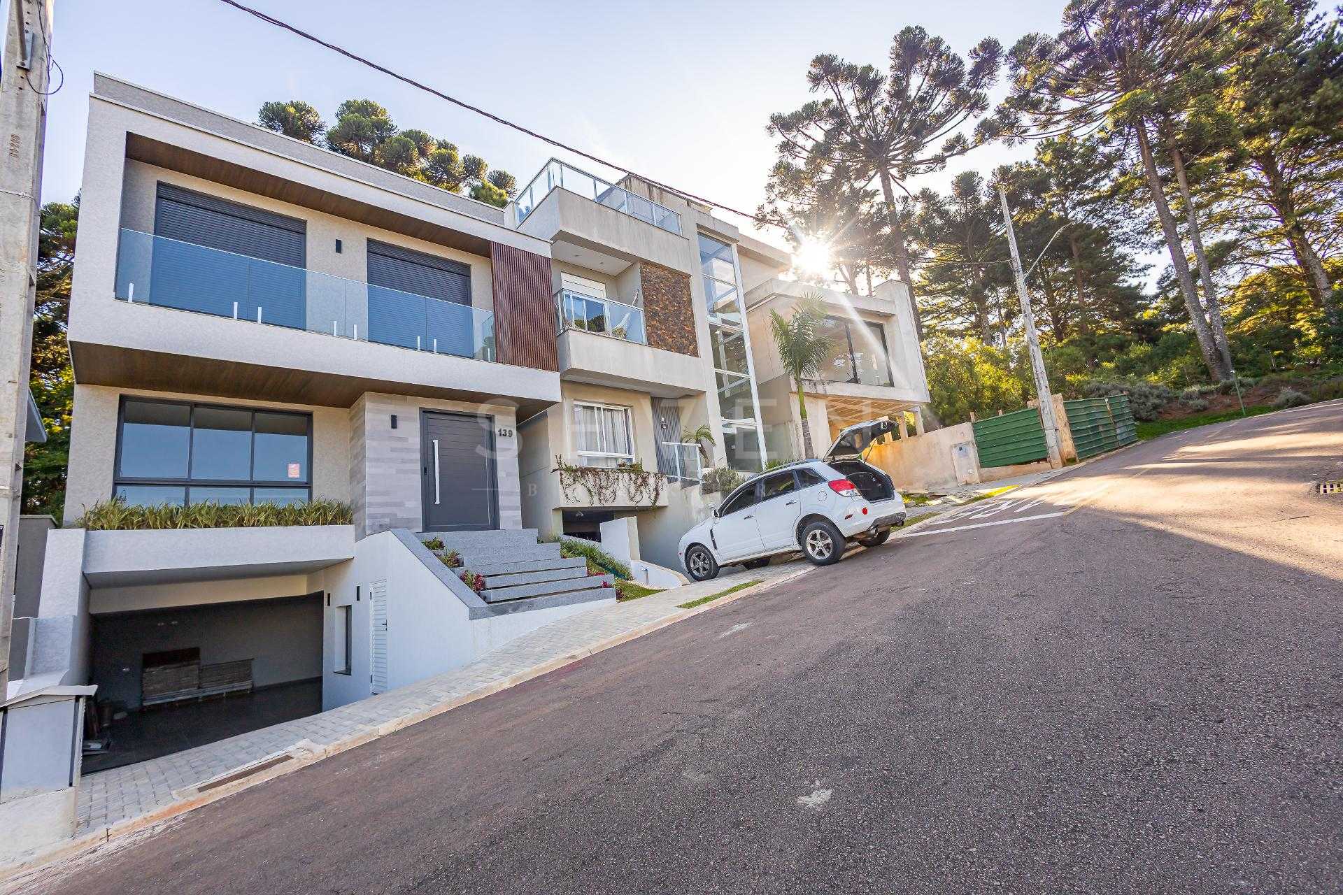 Casa à venda 230m2 privativos, santa cândida, CURITIBA - PR