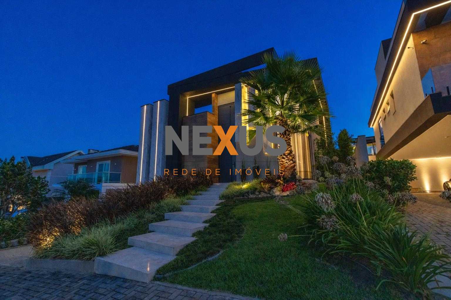 Casa Térrea no Condomínio Pineland  350m  Porteira Fechada e P...