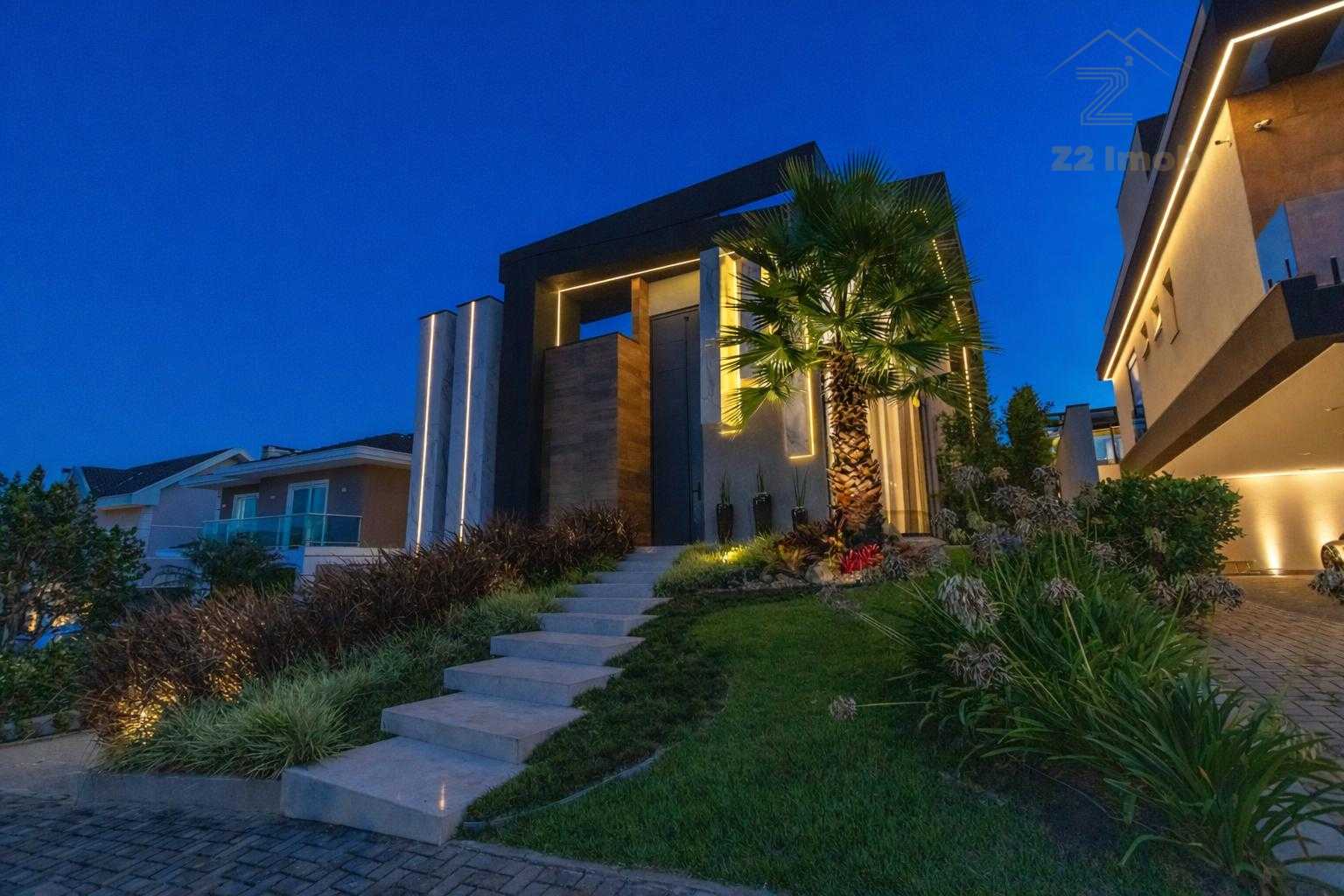 Casa Térrea no Condomínio Pineland  350m  Porteira Fechada e P...