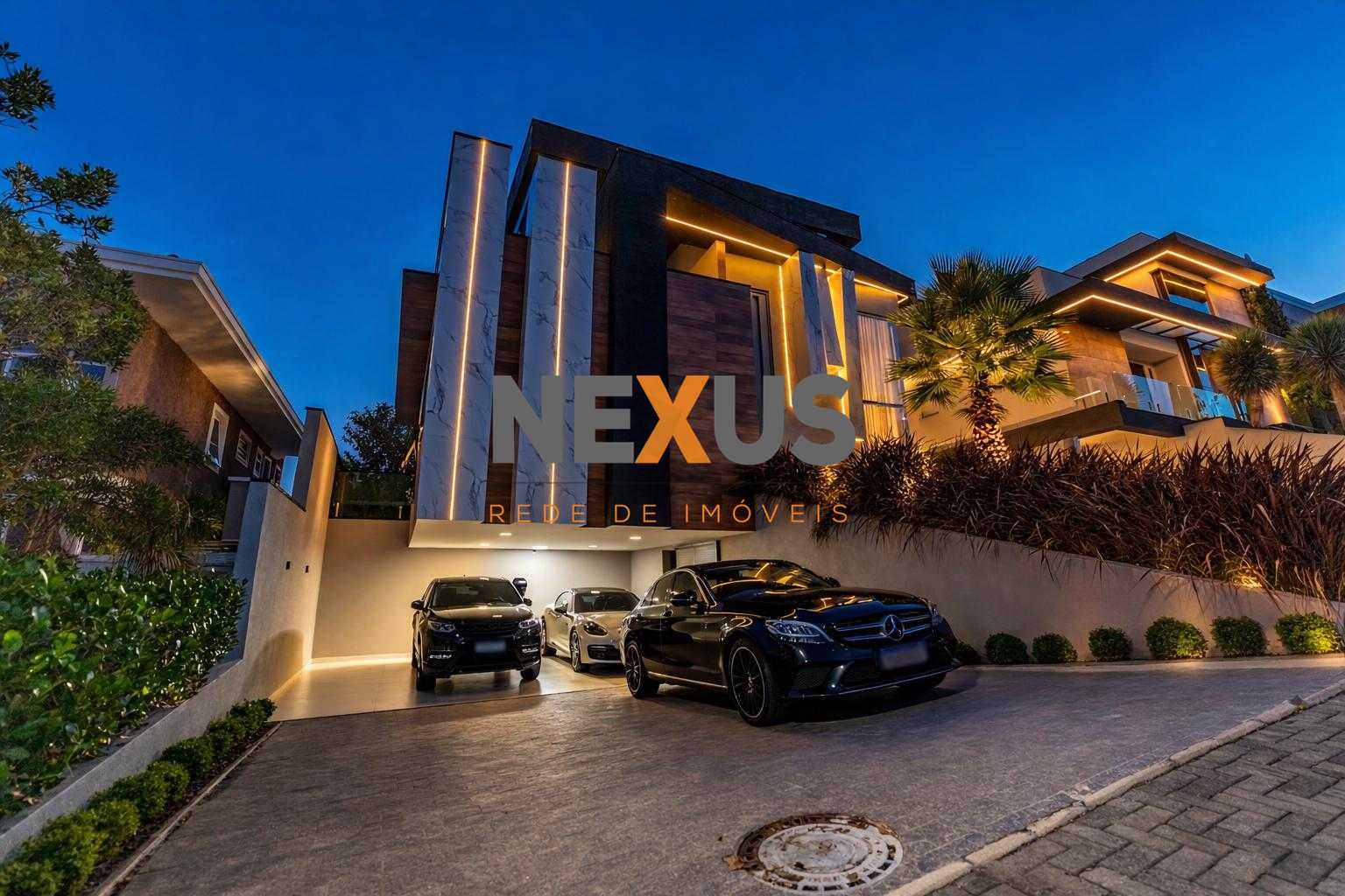 Casa Térrea no Condomínio Pineland  350m  Porteira Fechada e P...