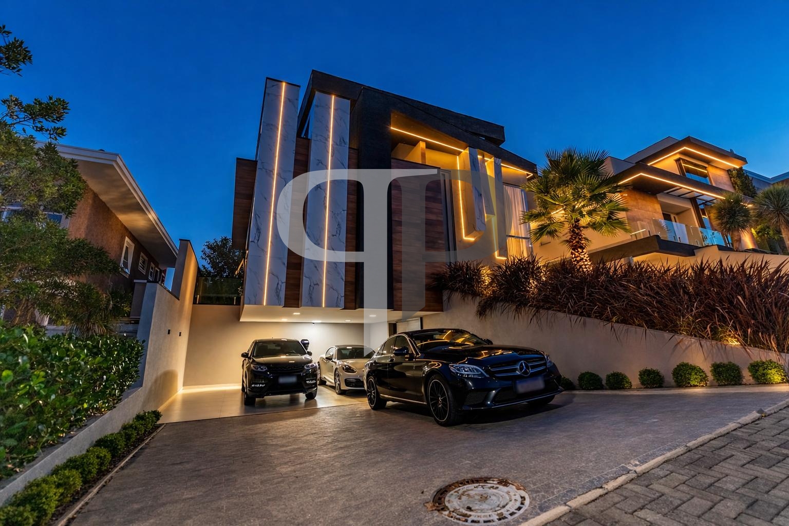 Casa TÃ©rrea no CondomÃ­nio Pineland  350m  Porteira Fechada e...