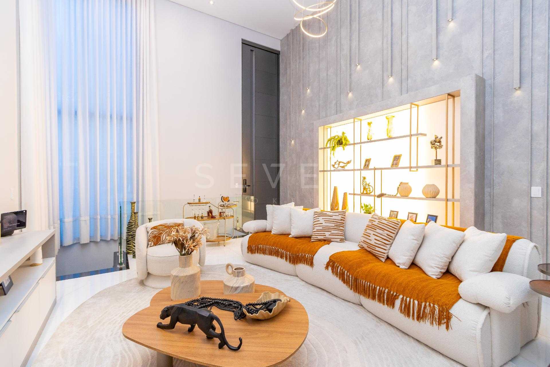 Casa Térrea no Condomínio Pineland  350m  Porteira Fechada e P...