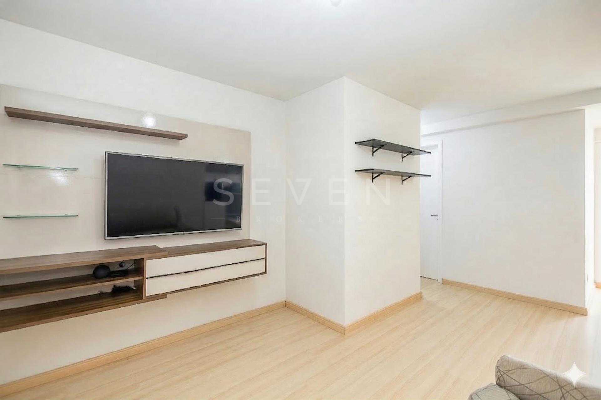 Apartamento com 2 dormitórios,  Condomínio Grand Chateau, Pinh...