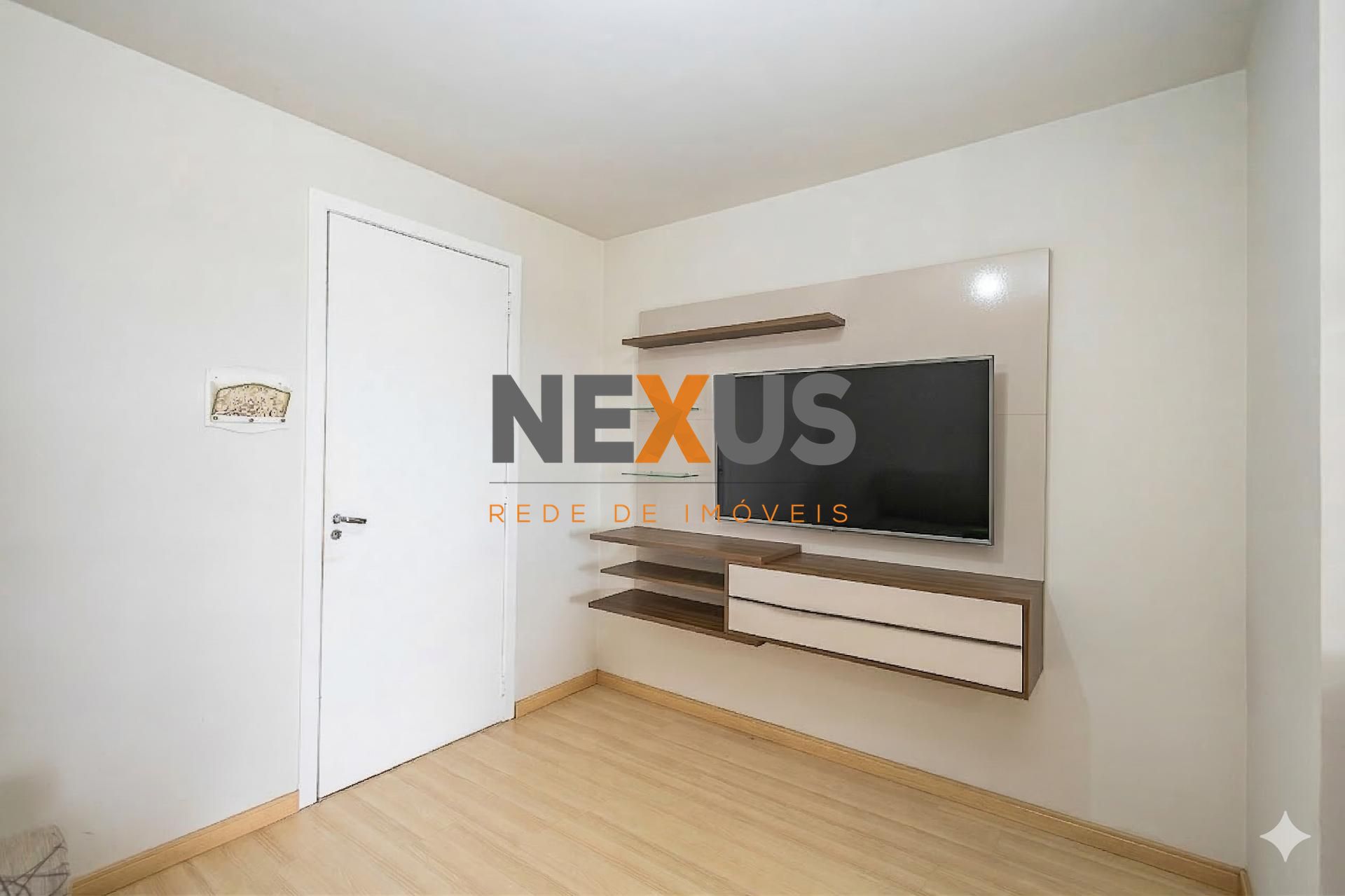 Apartamento com 2 dormitórios,  Condomínio Grand Chateau, Pinh...