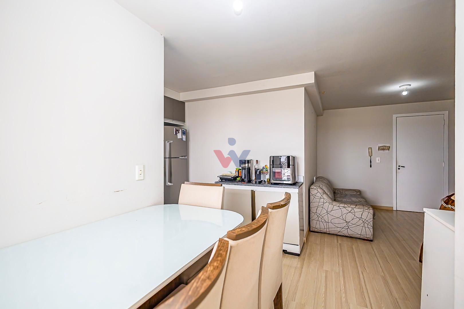 Apartamento com 2 dormitórios,  Condomínio Grand Chateau, Pinh...