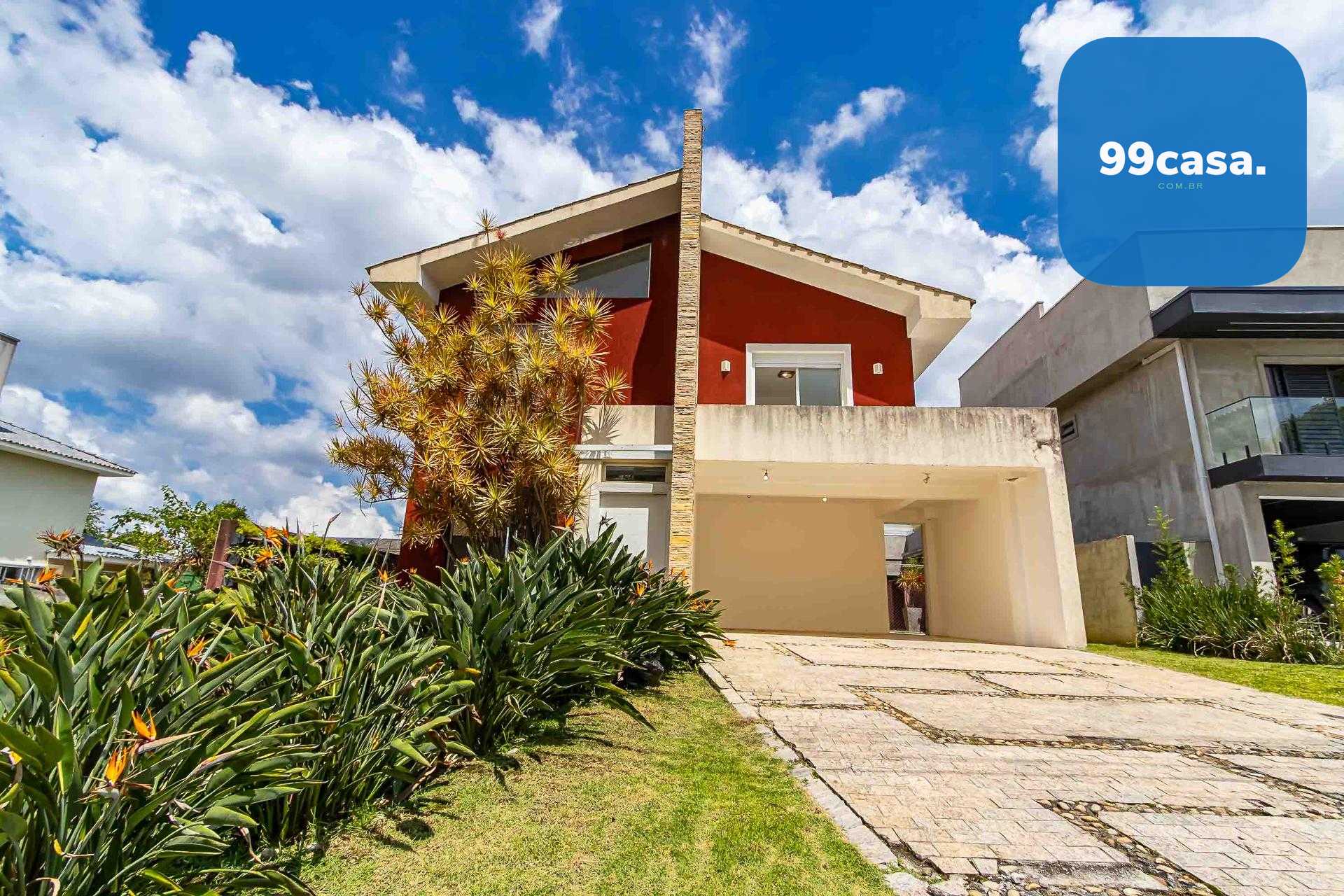 Casa Alto Padrão45 Quartos  3 Suítes  - Condomínio Pinewoods, ...