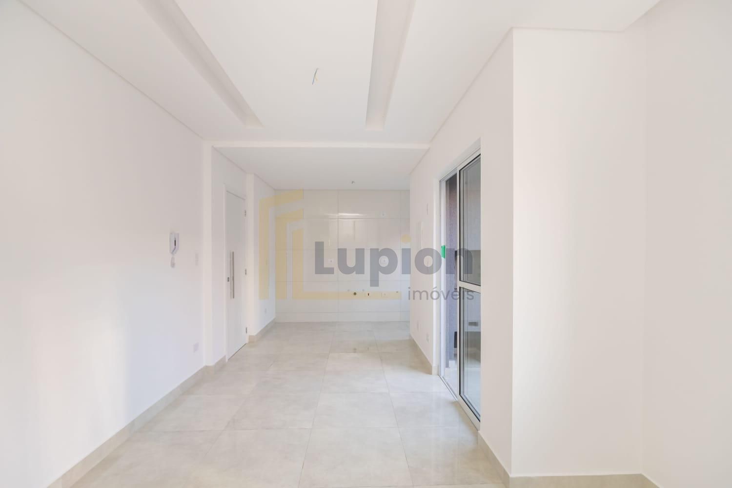 Apto pronto para morar   3 Quartos  1 Suíte  com Sacada e Chur...