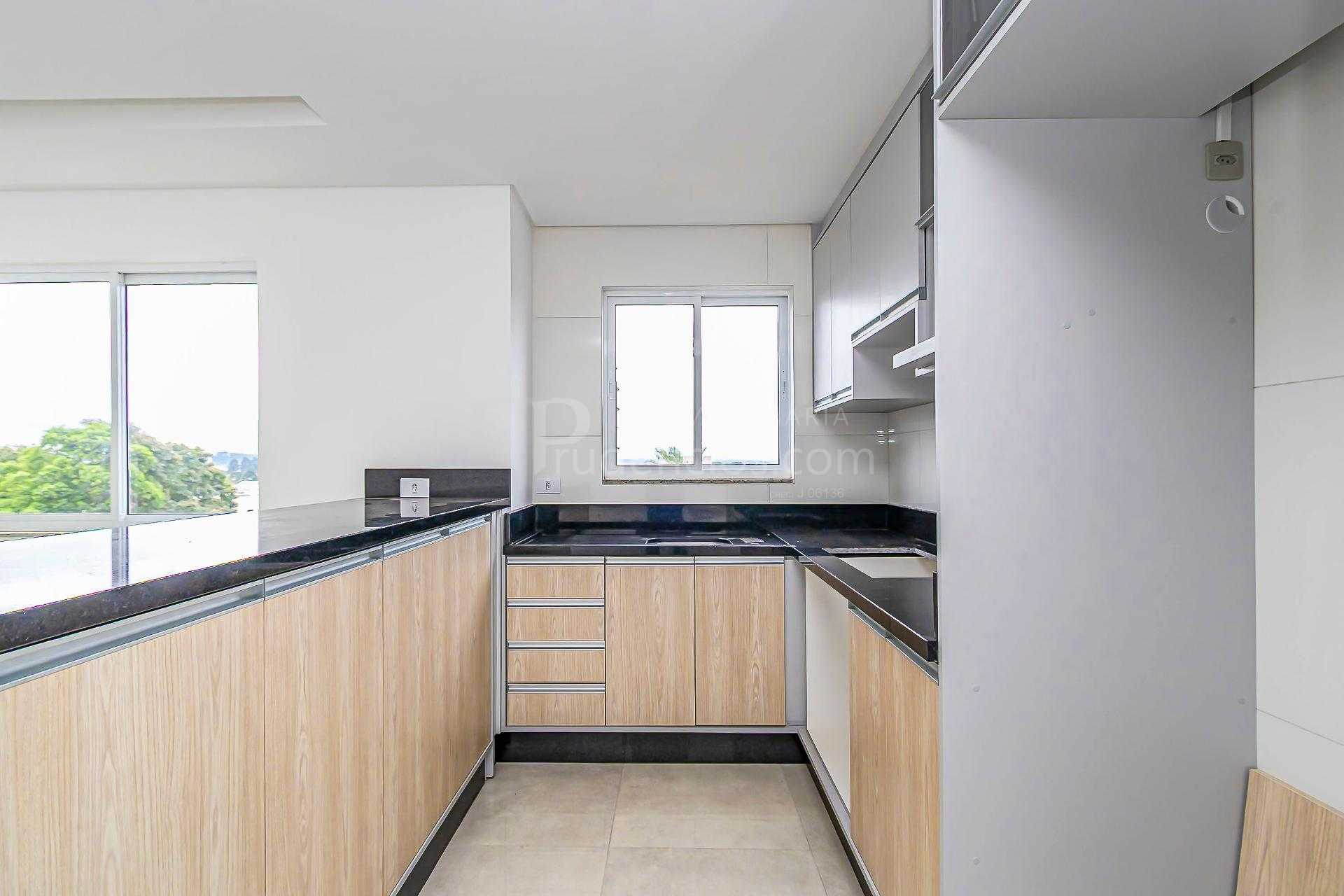 Cobertura Duplex Mobiliada, 136m , 2 Quartos, Terraço, 2 Vagas...