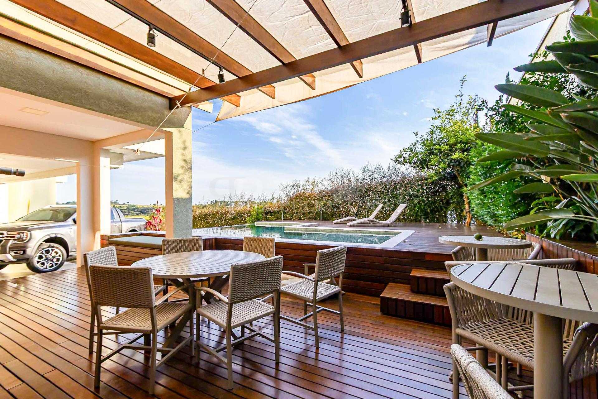 Casa à venda 4 suítes e piscina, Alphaville Graciosa, PINHAIS ...