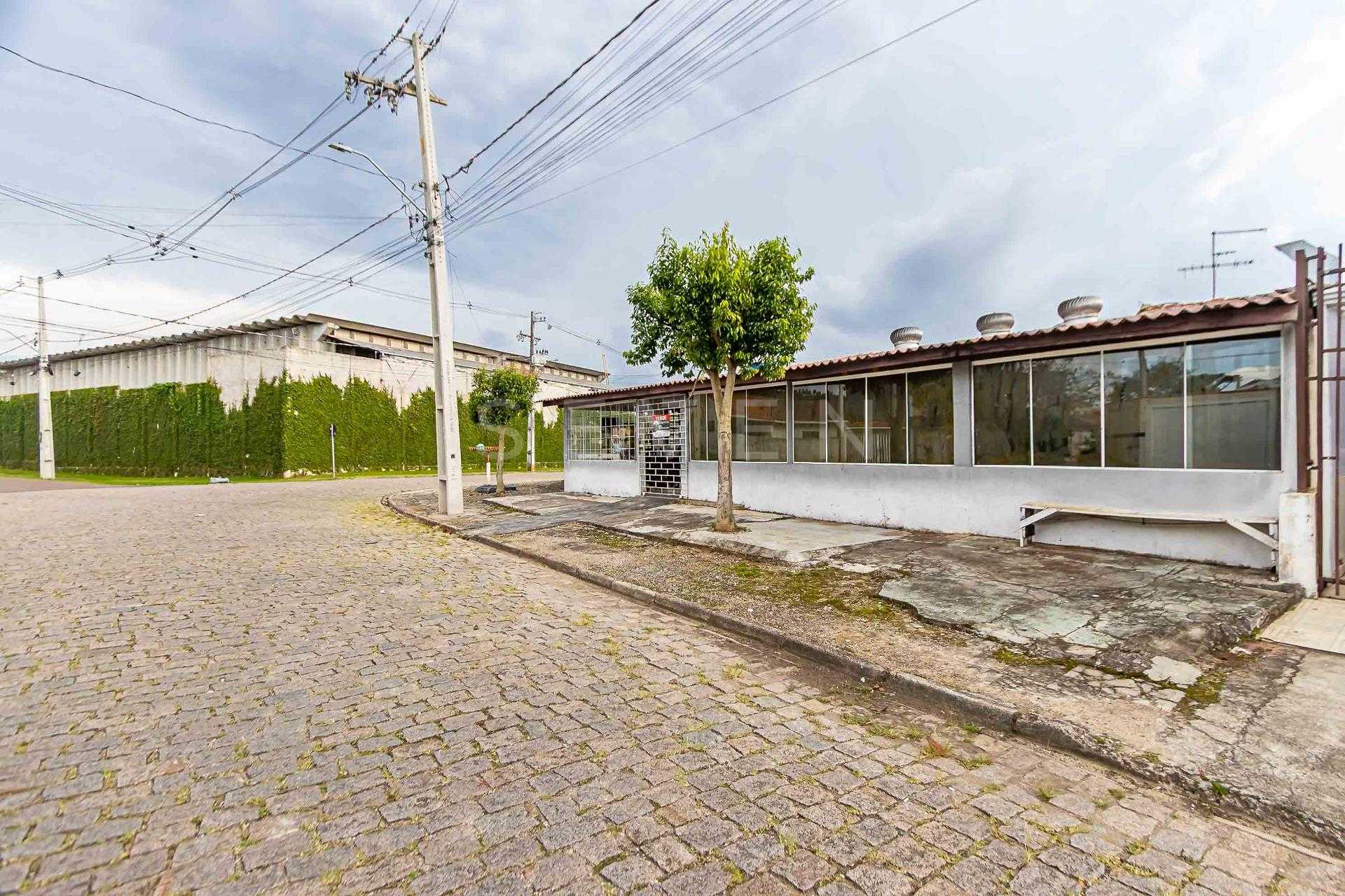 Sobrado e espaço comercial à venda, Guatupê, SAO JOSE DOS PINH...