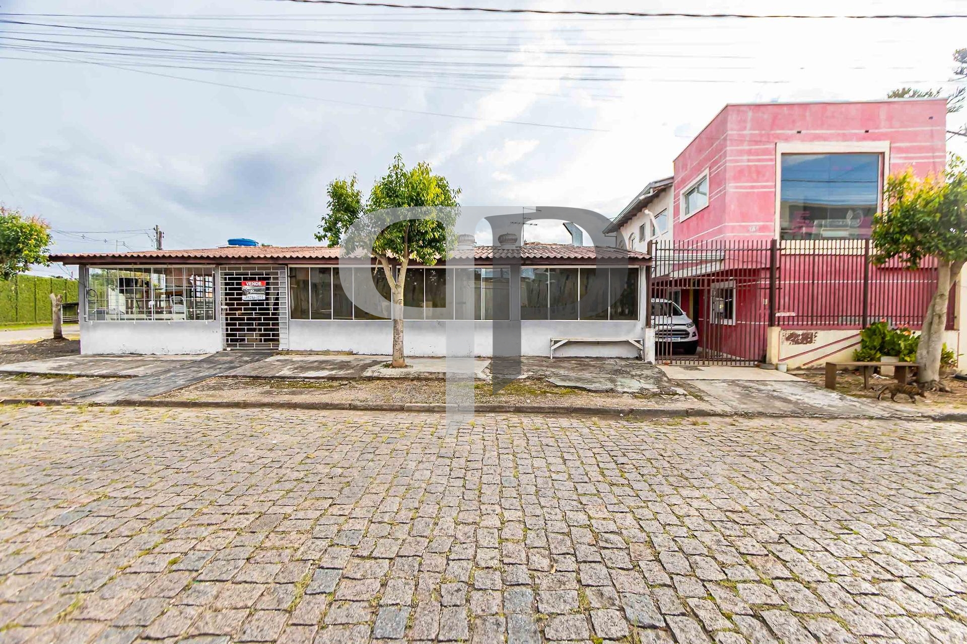 Sobrado e espaÃ§o comercial Ã  venda, GuatupÃª, SAO JOSE DOS P...