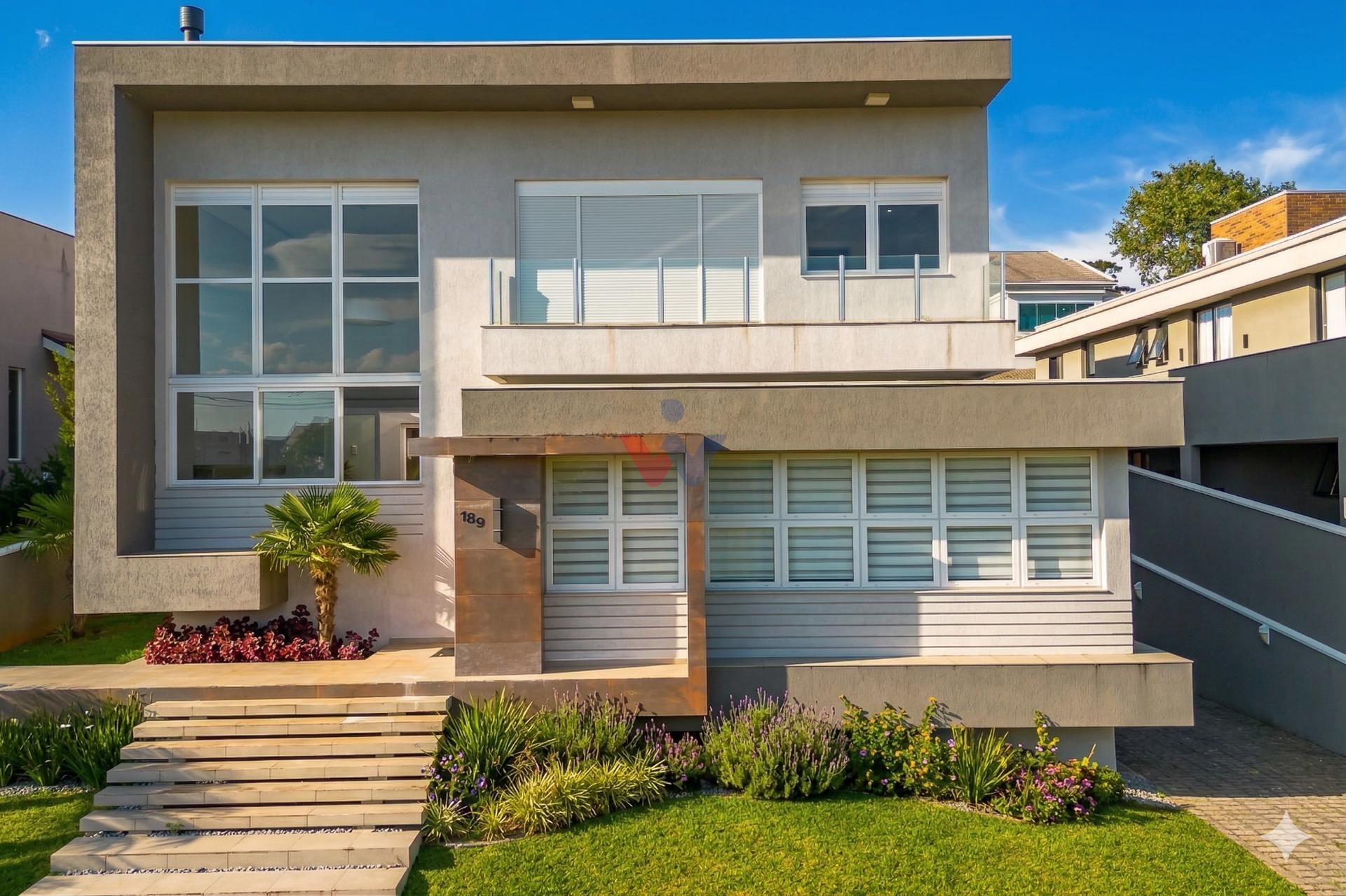 Casa Alto Padrão com Vista Lago 4 suítes -  Alphaville Gracios...