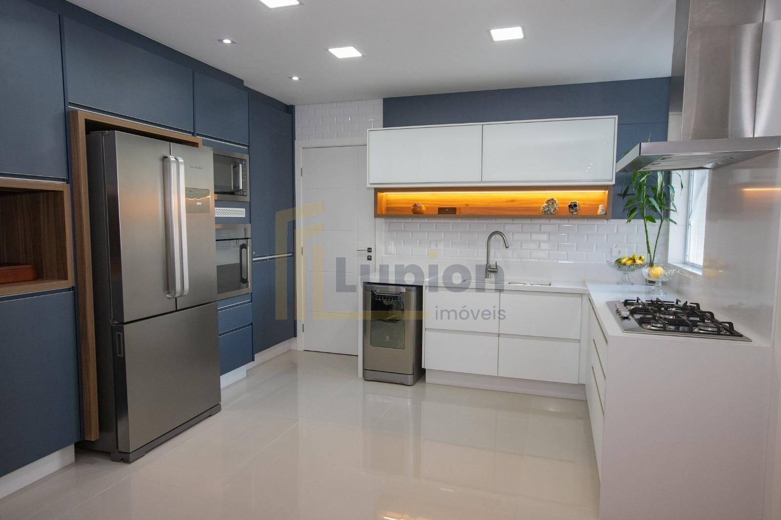 Apartamento 4 dorm à venda - 134m2, Juvevê, CURITIBA - PR