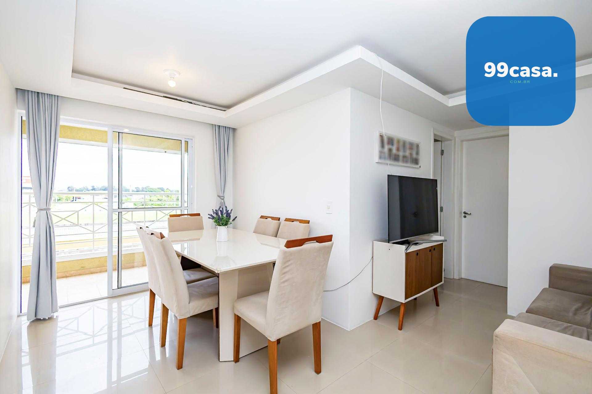 Apartamento Espa?oso no Centro de Curitiba  Andar Alto, 3 Dorm...
