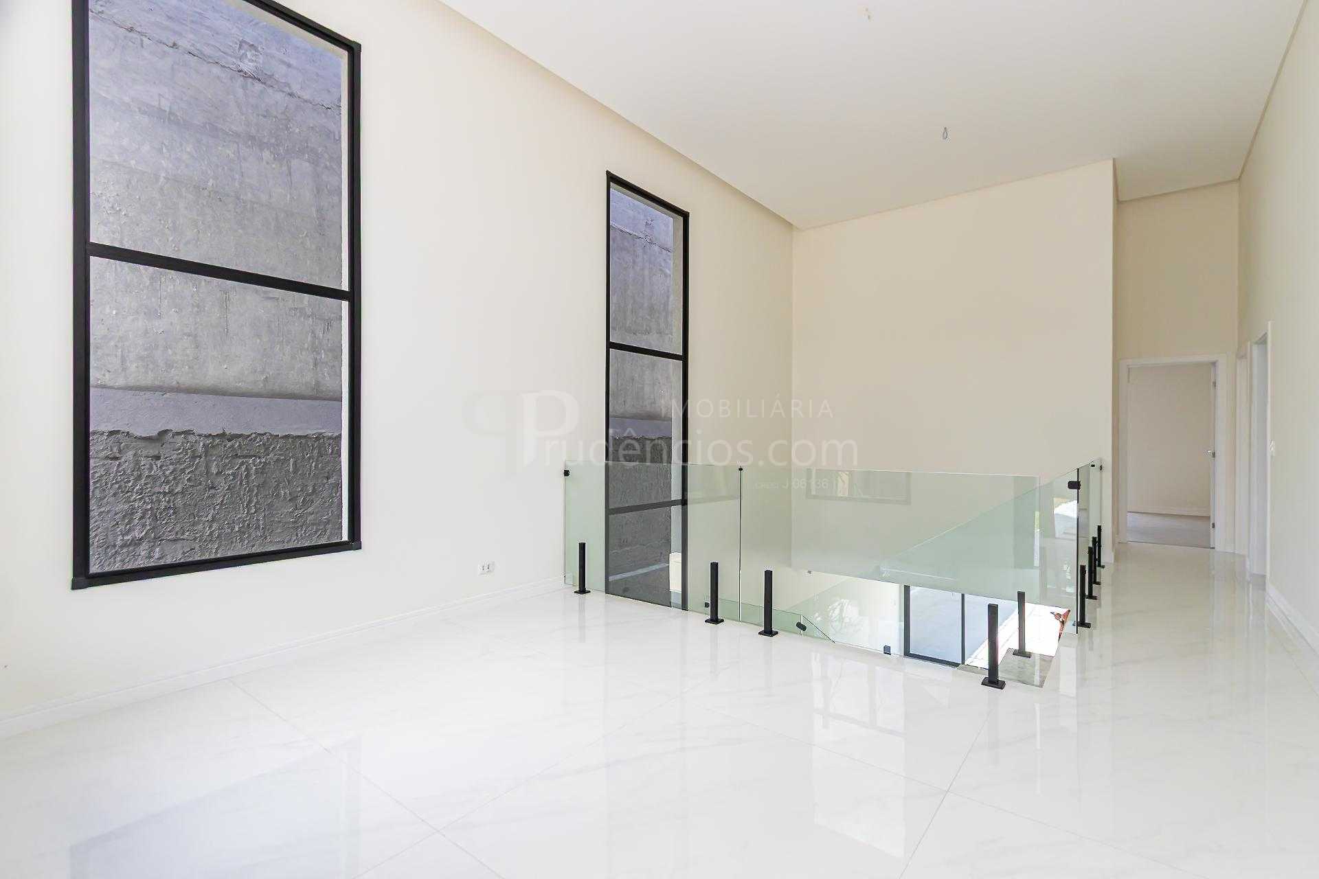 Casa Nova com Piscina no Boqueirão 3 Suítes e 256m  Curitiba n...