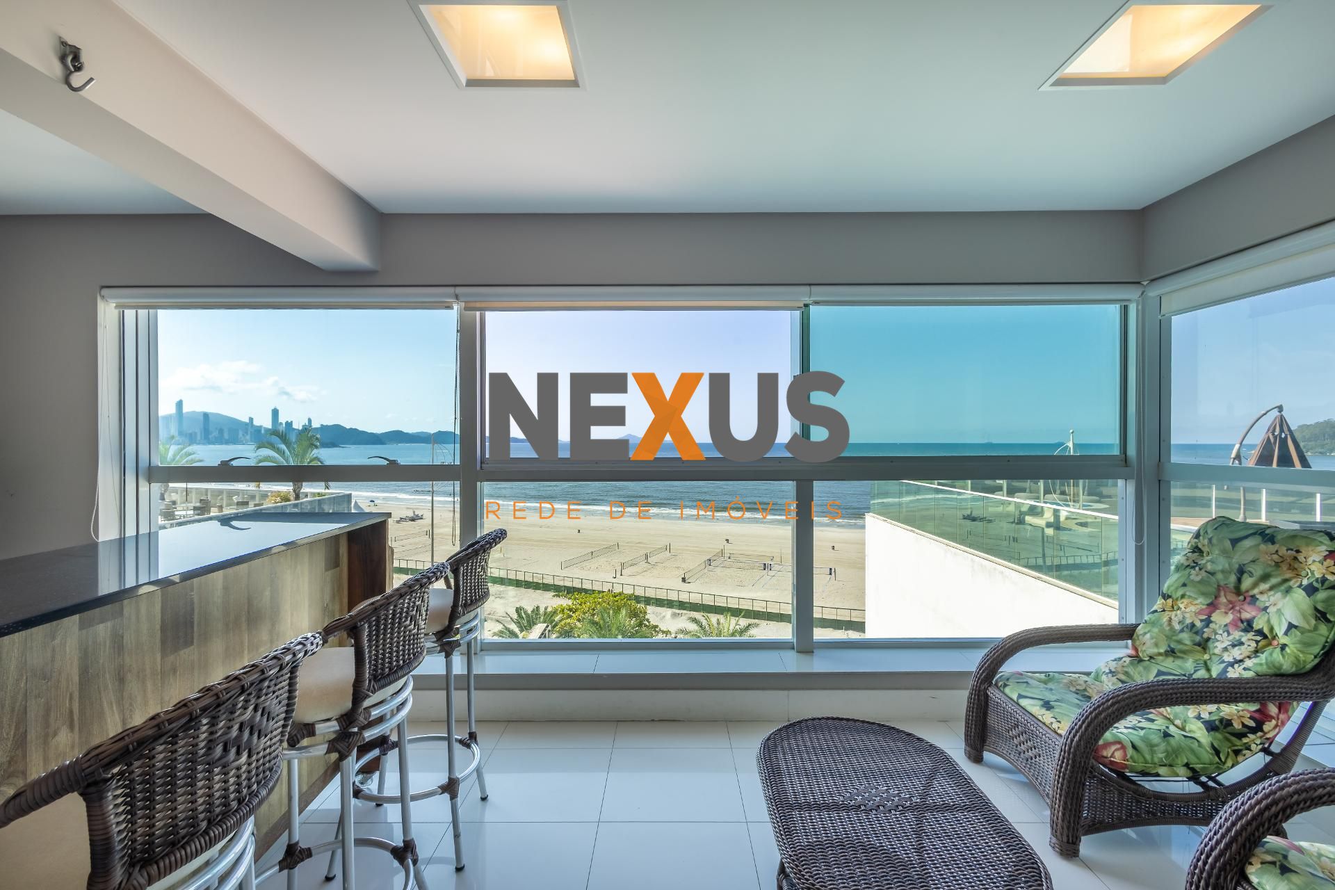 Apartamento beira mar e frente mar no Acqua Residence, BALNEAR...